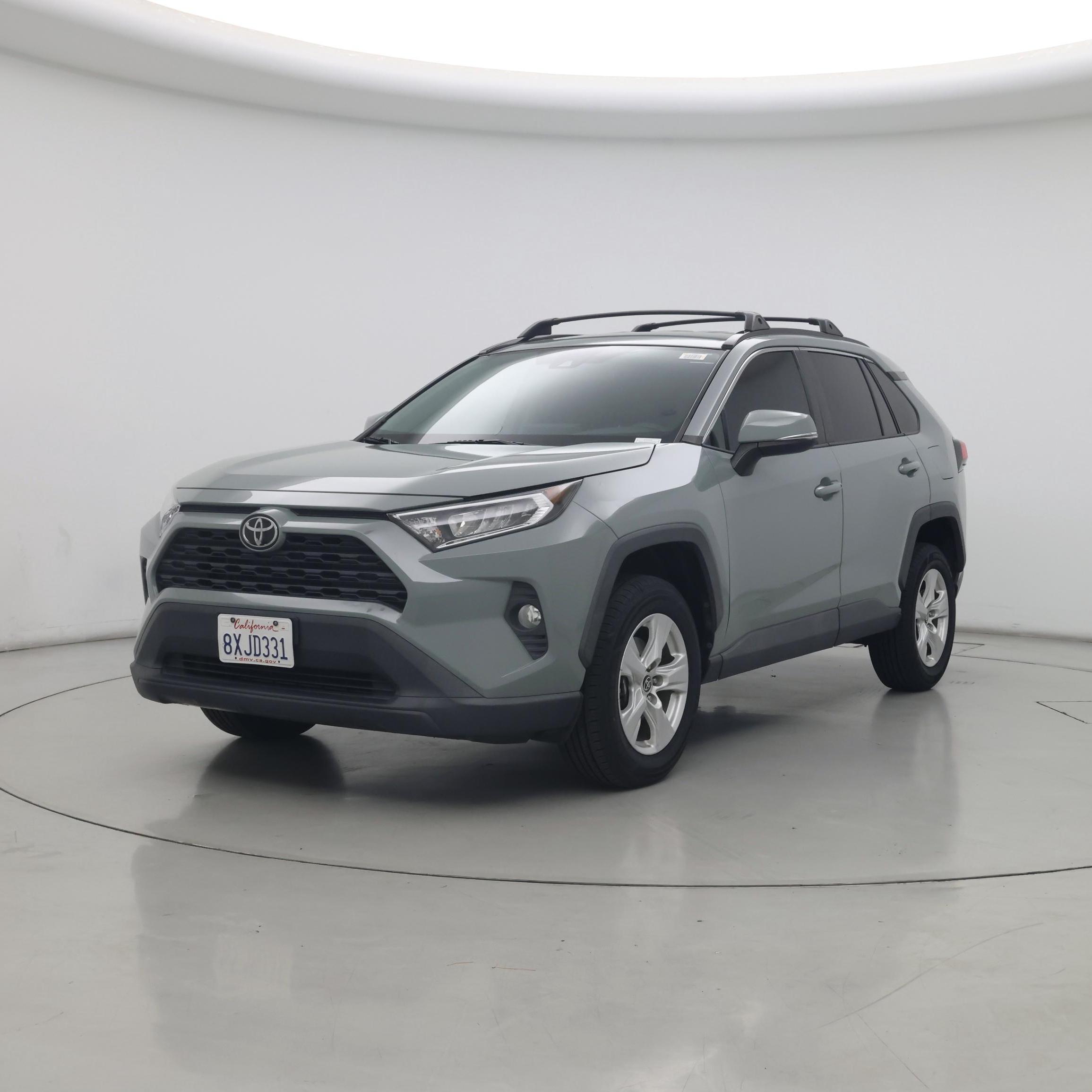 Thumbnail: 2021 Toyota RAV4 - 4