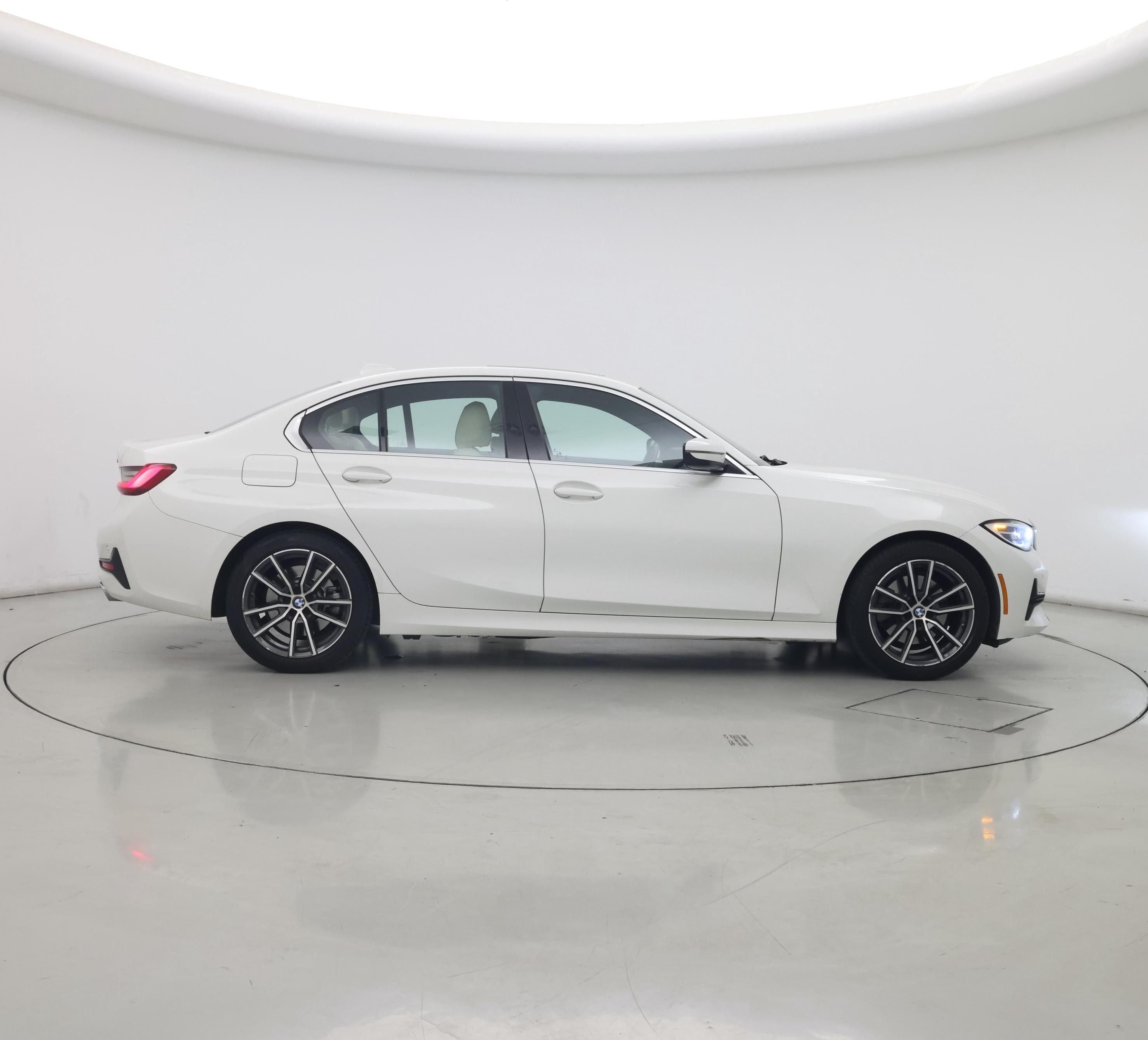 Thumbnail: 2021 BMW 3 Series - 7