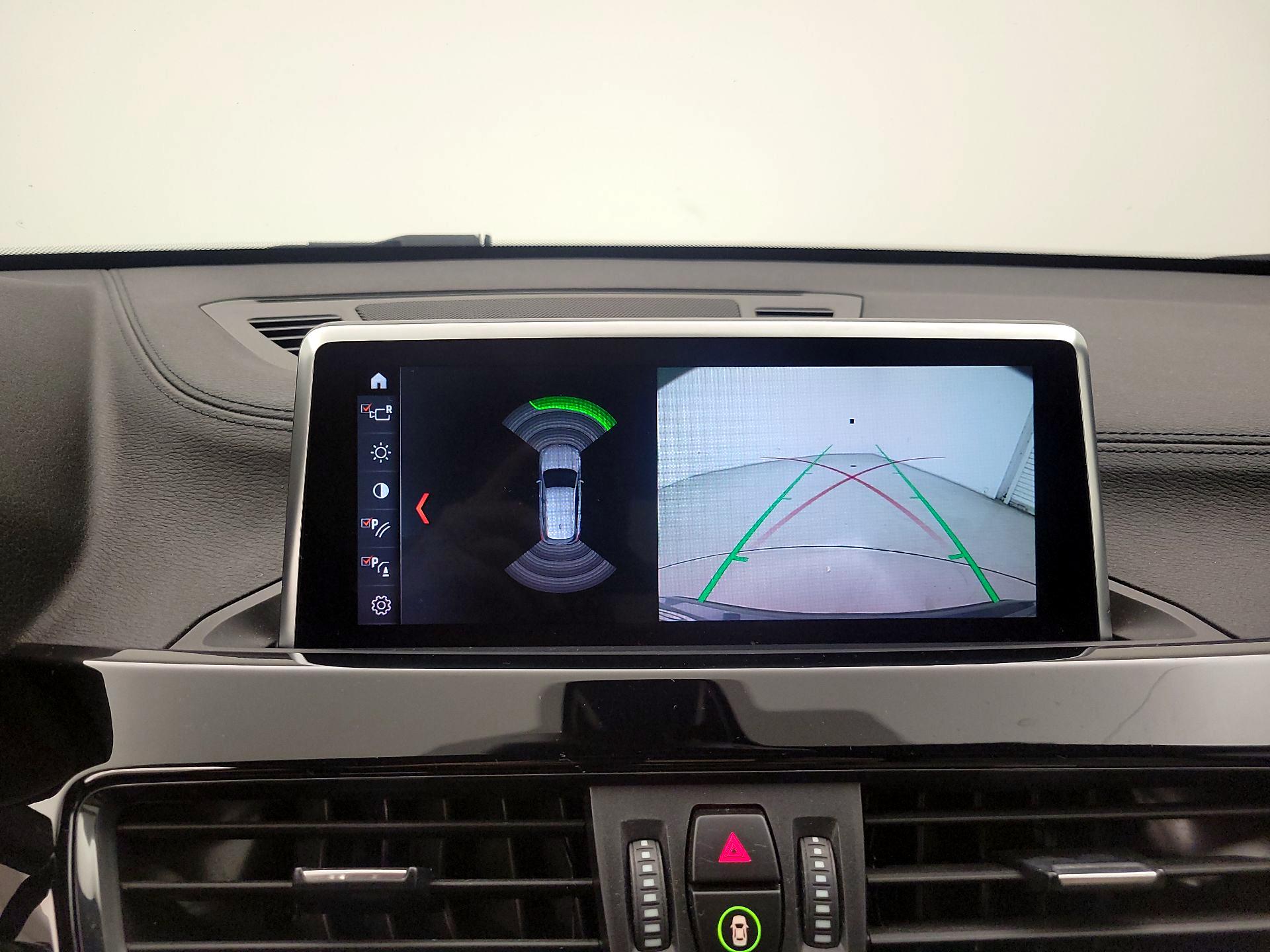 Thumbnail: 2020 BMW X1 - 15