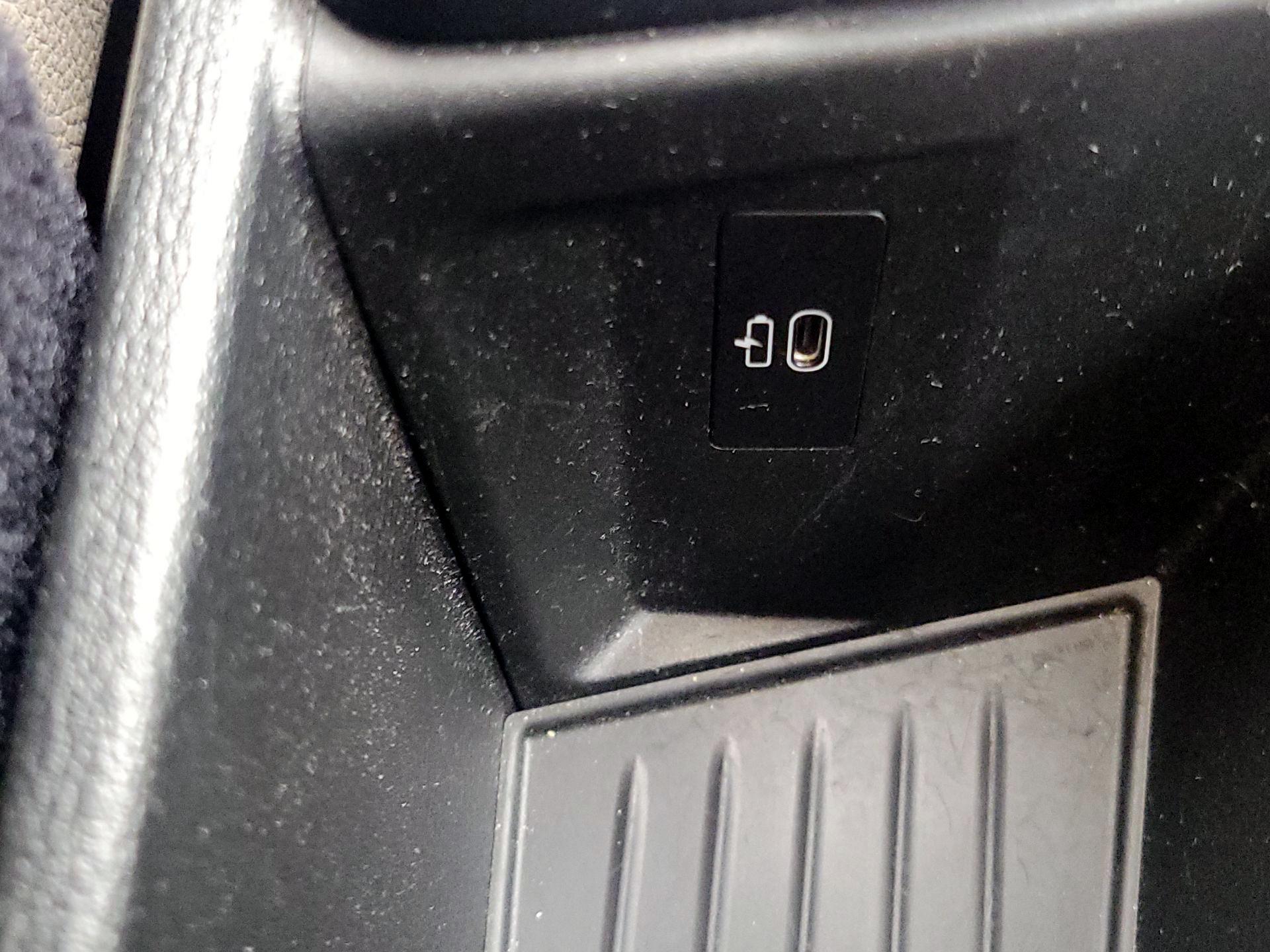 Thumbnail: 2020 BMW X1 - 19