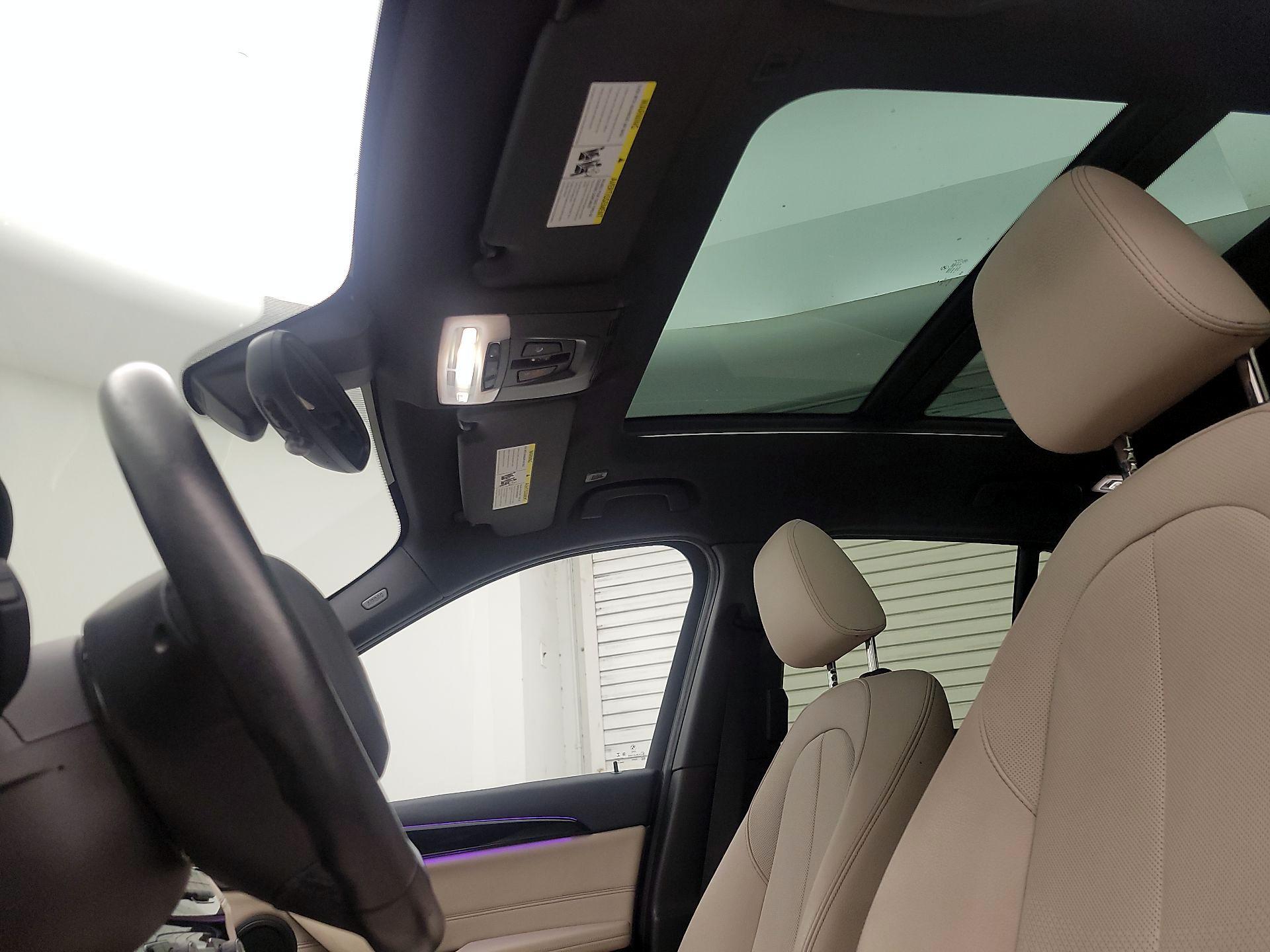 Thumbnail: 2020 BMW X1 - 20