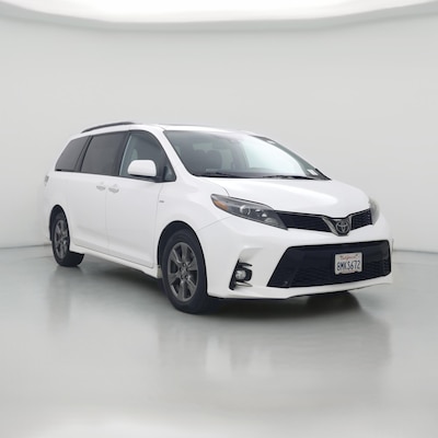 2020 Toyota Sienna SE