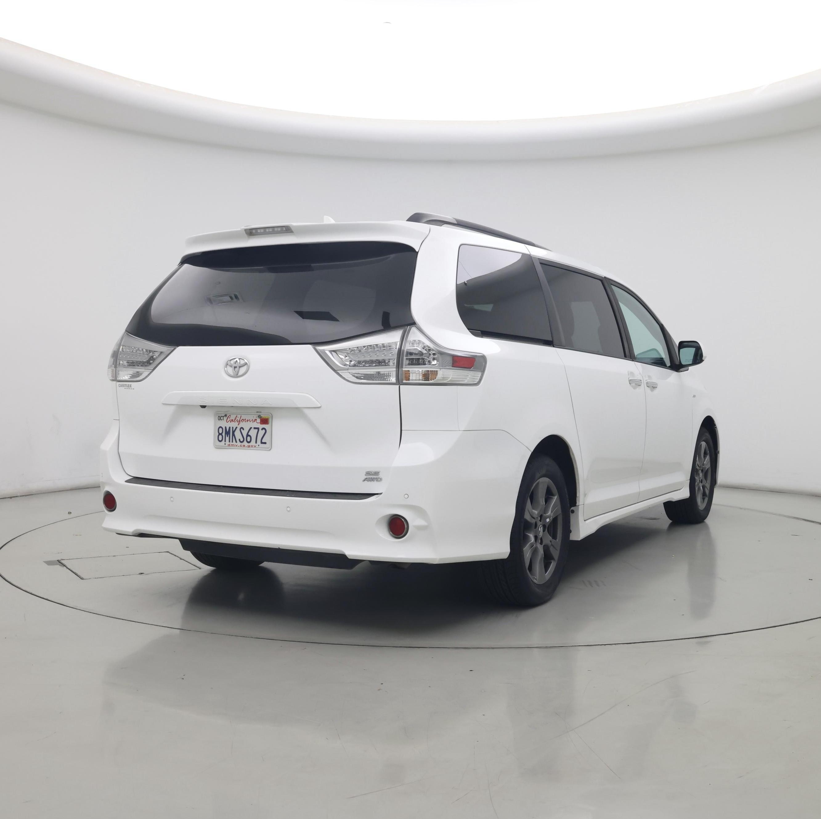 Thumbnail: 2020 Toyota Sienna - 8