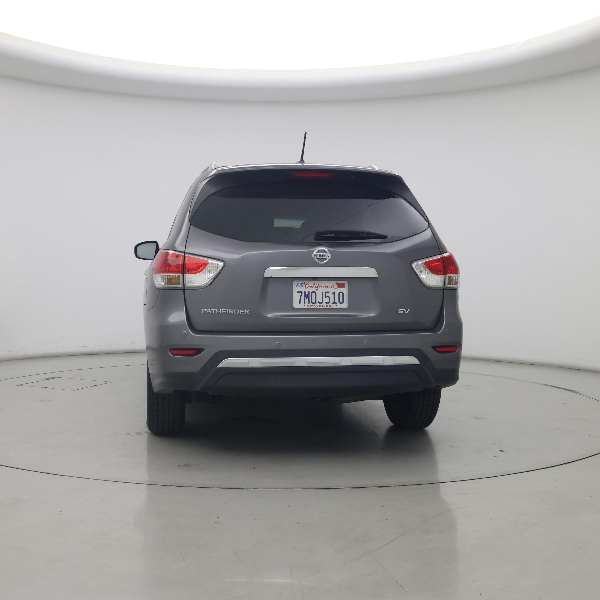 Thumbnail: 2015 Nissan Pathfinder - 6