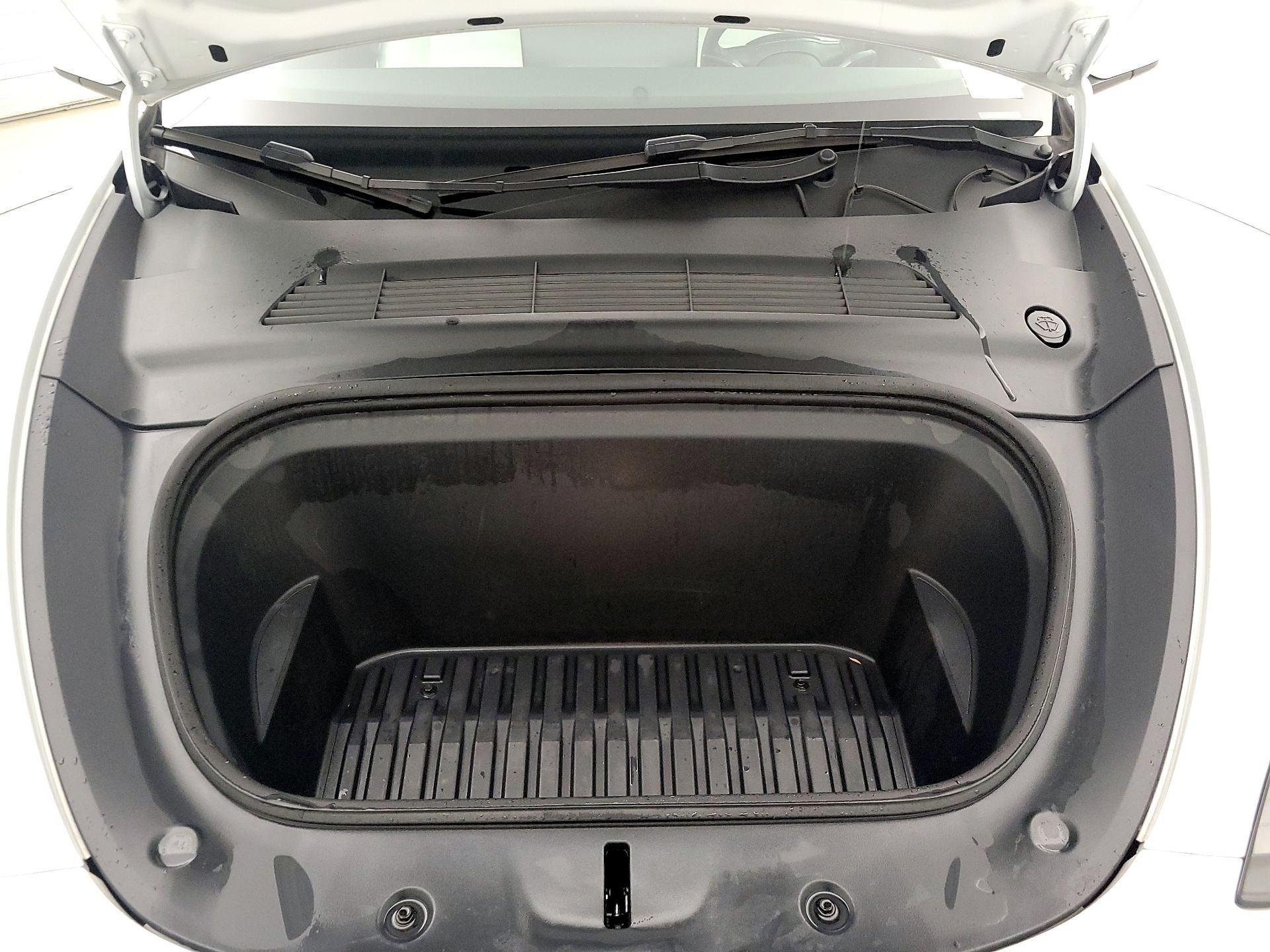 Thumbnail: 2023 Tesla Model Y - 20