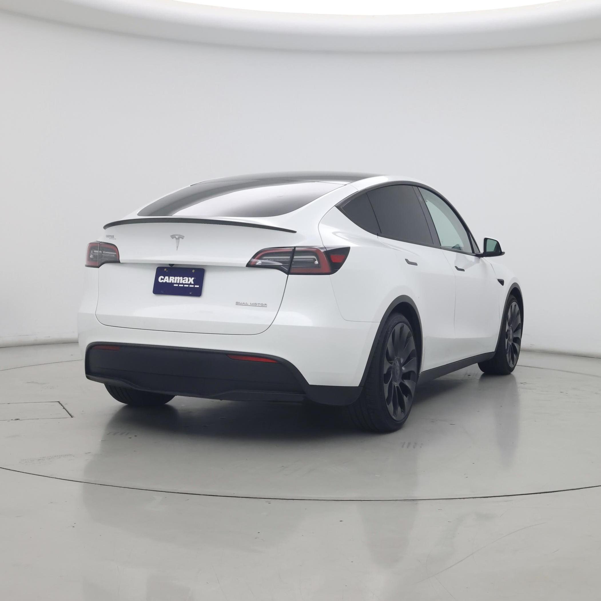 Thumbnail: 2023 Tesla Model Y - 8