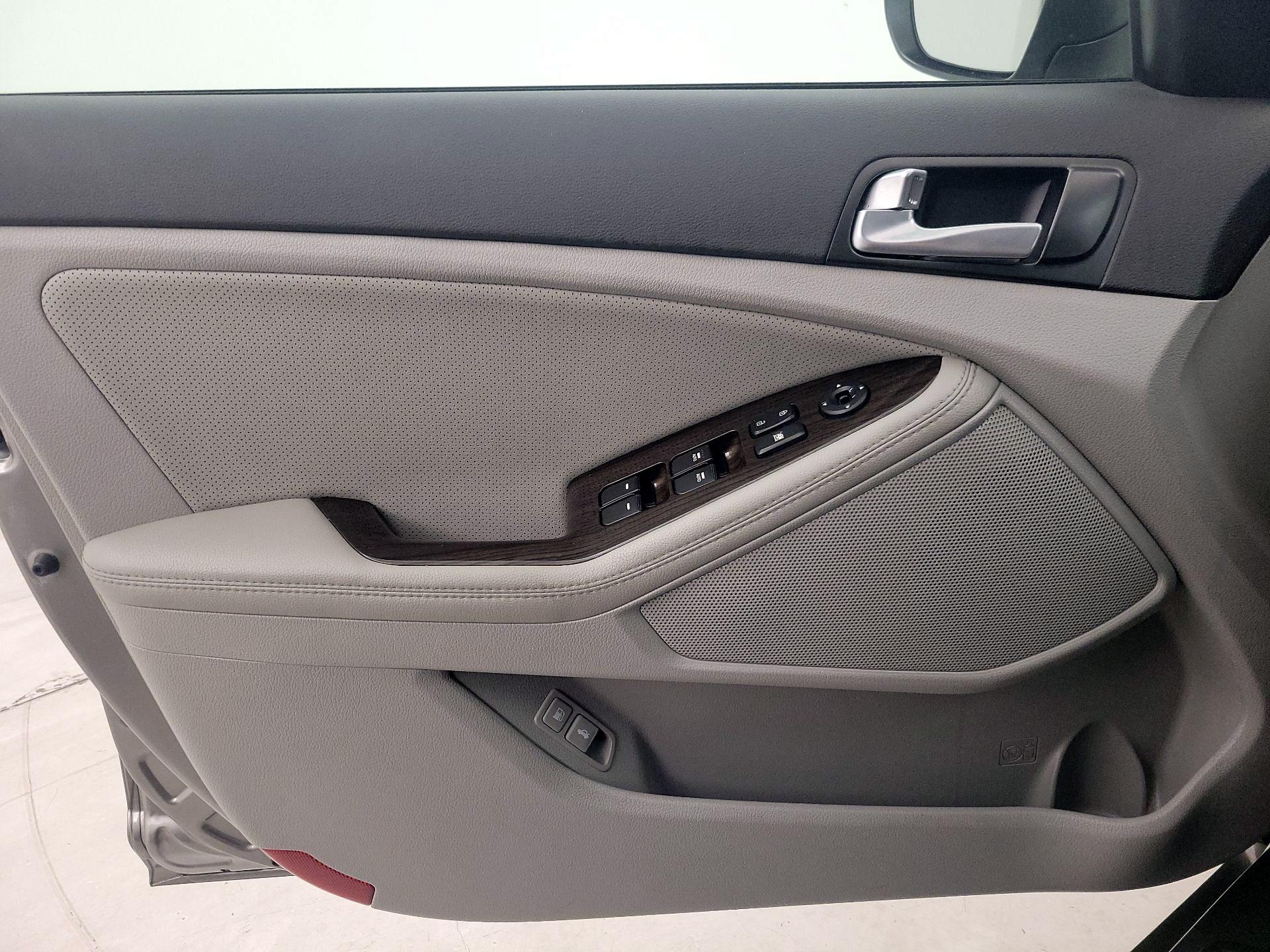 Thumbnail: 2015 Kia Optima - 12