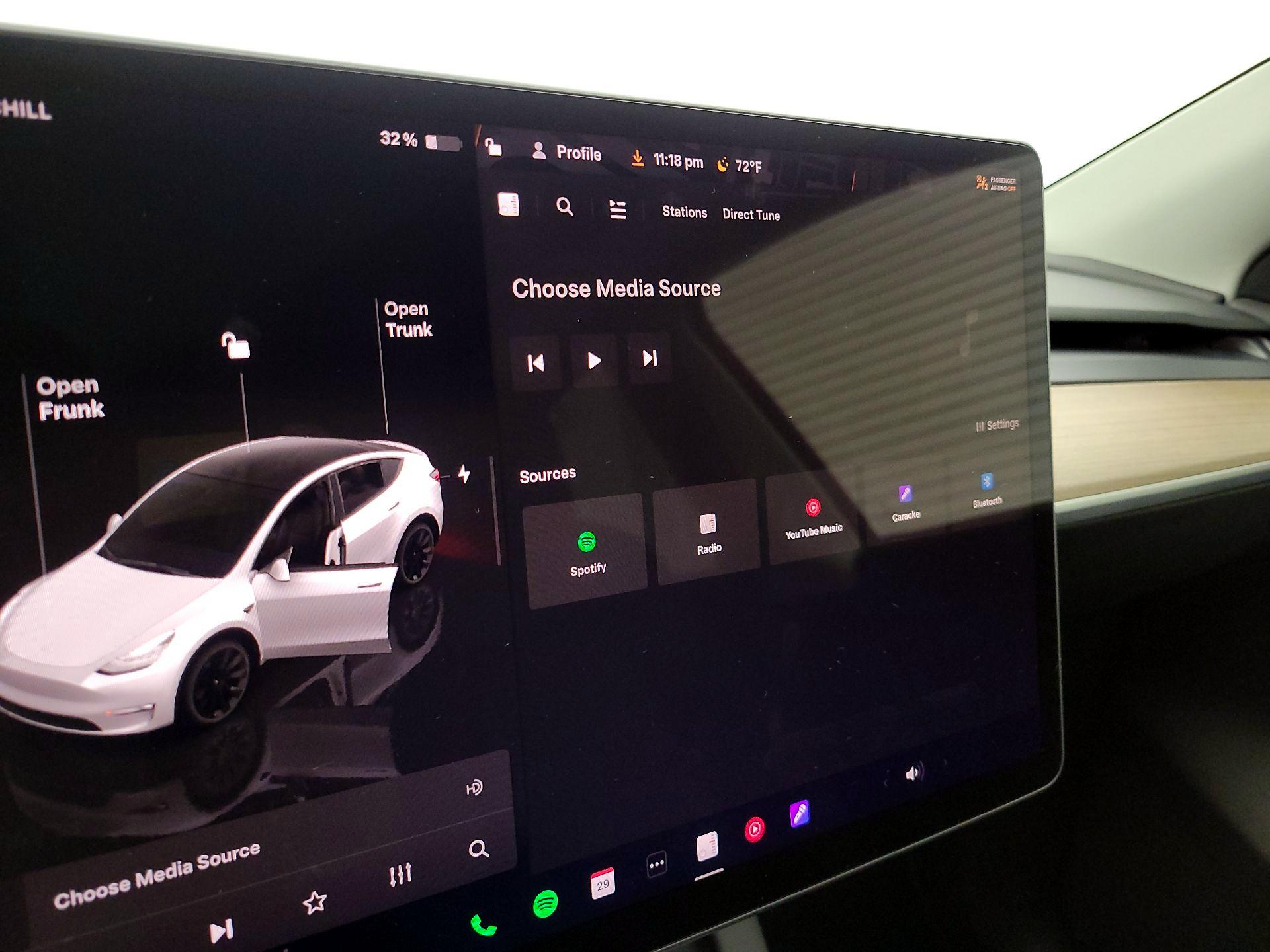 Thumbnail: 2023 Tesla Model Y - 14