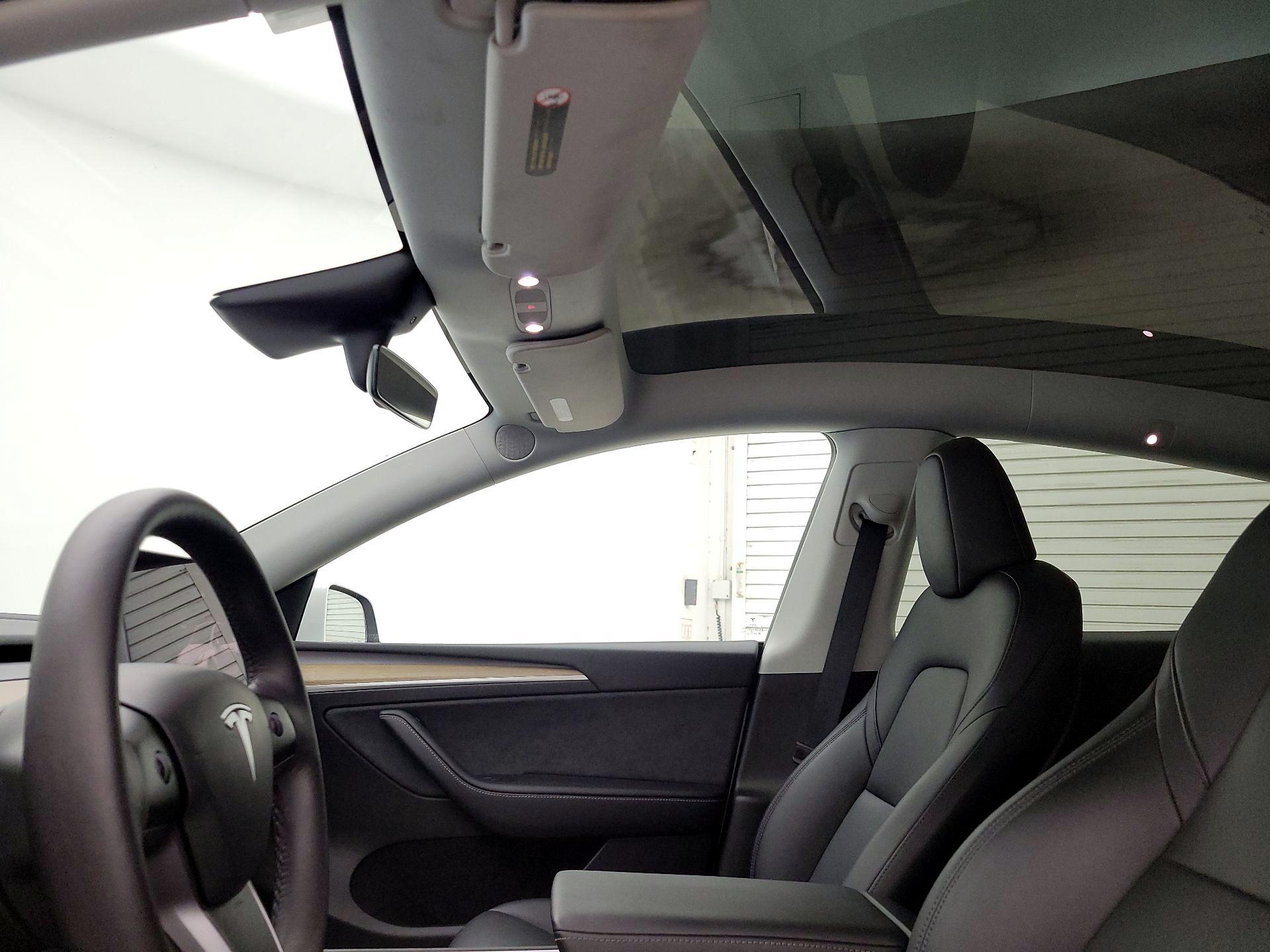 Thumbnail: 2023 Tesla Model Y - 17