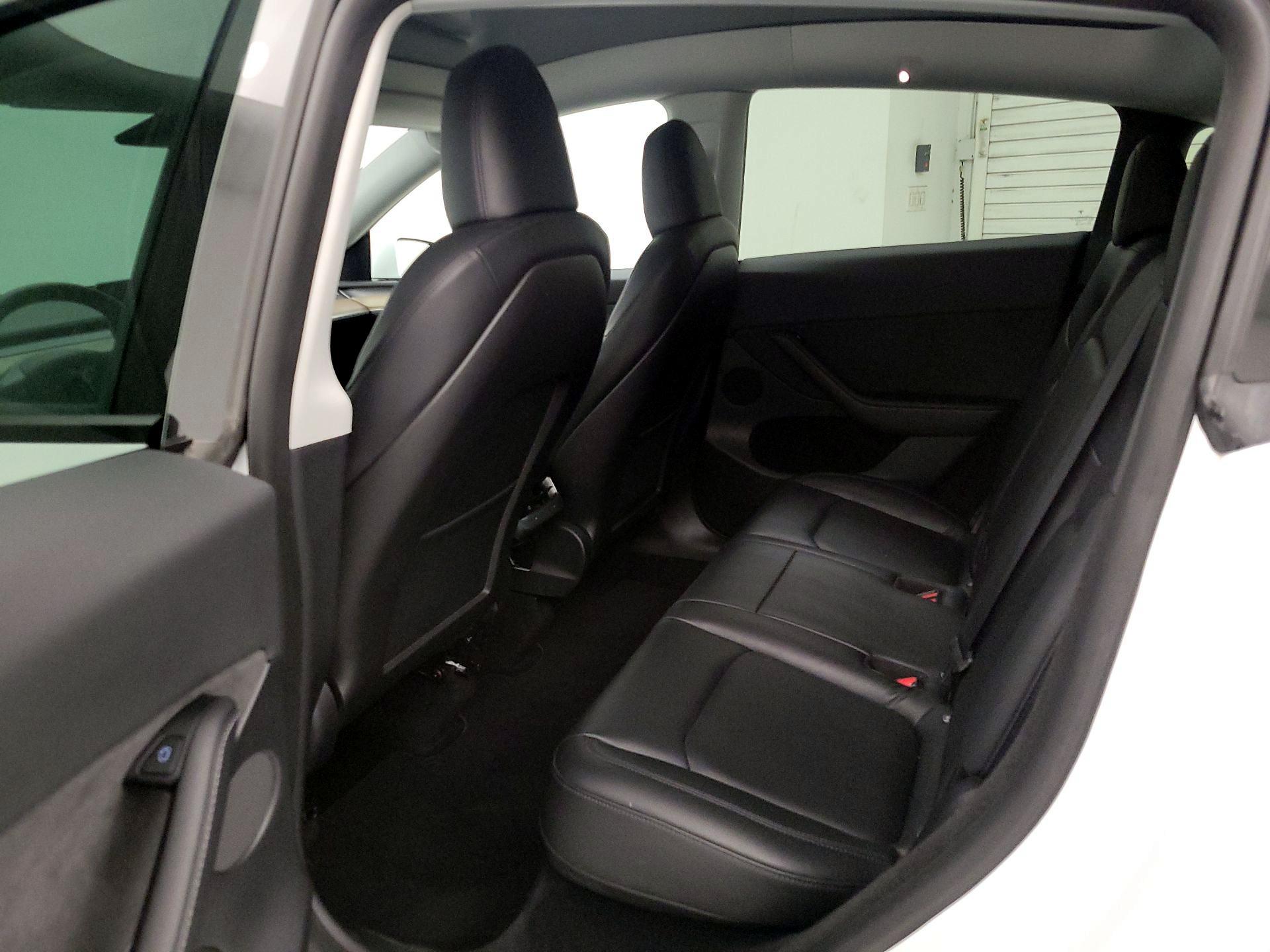 Thumbnail: 2023 Tesla Model Y - 18