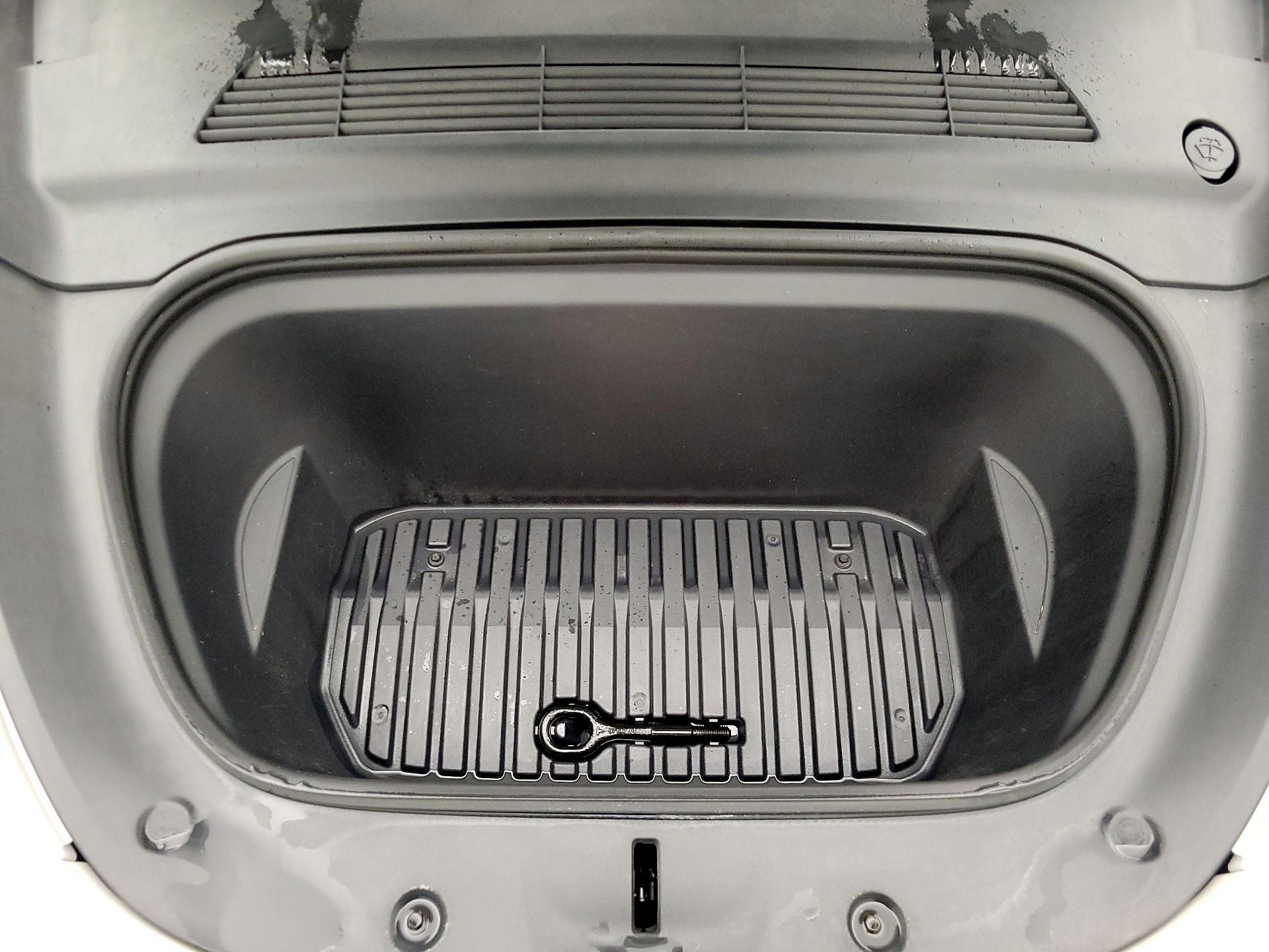 Thumbnail: 2023 Tesla Model Y - 20