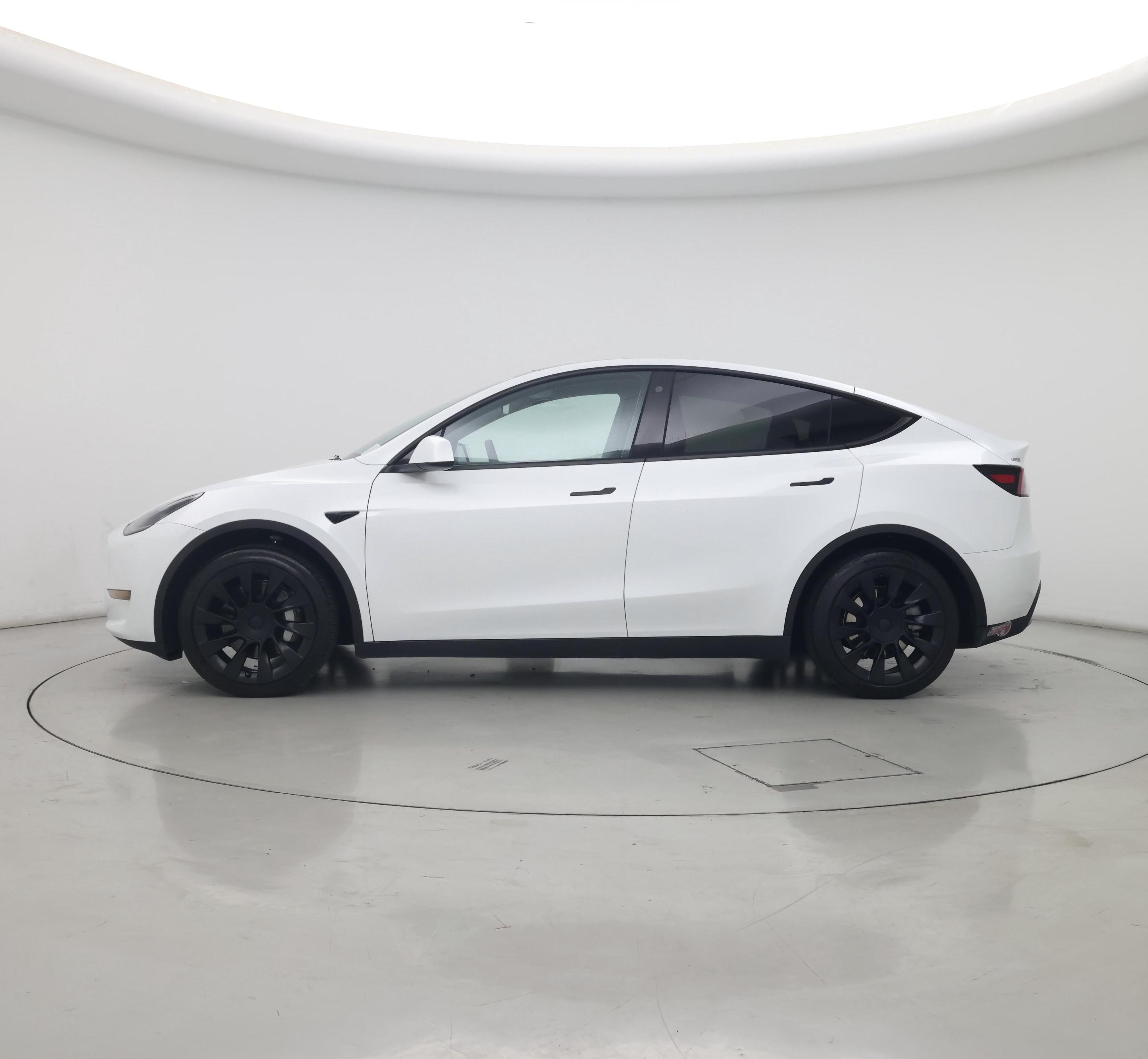Thumbnail: 2023 Tesla Model Y - 3