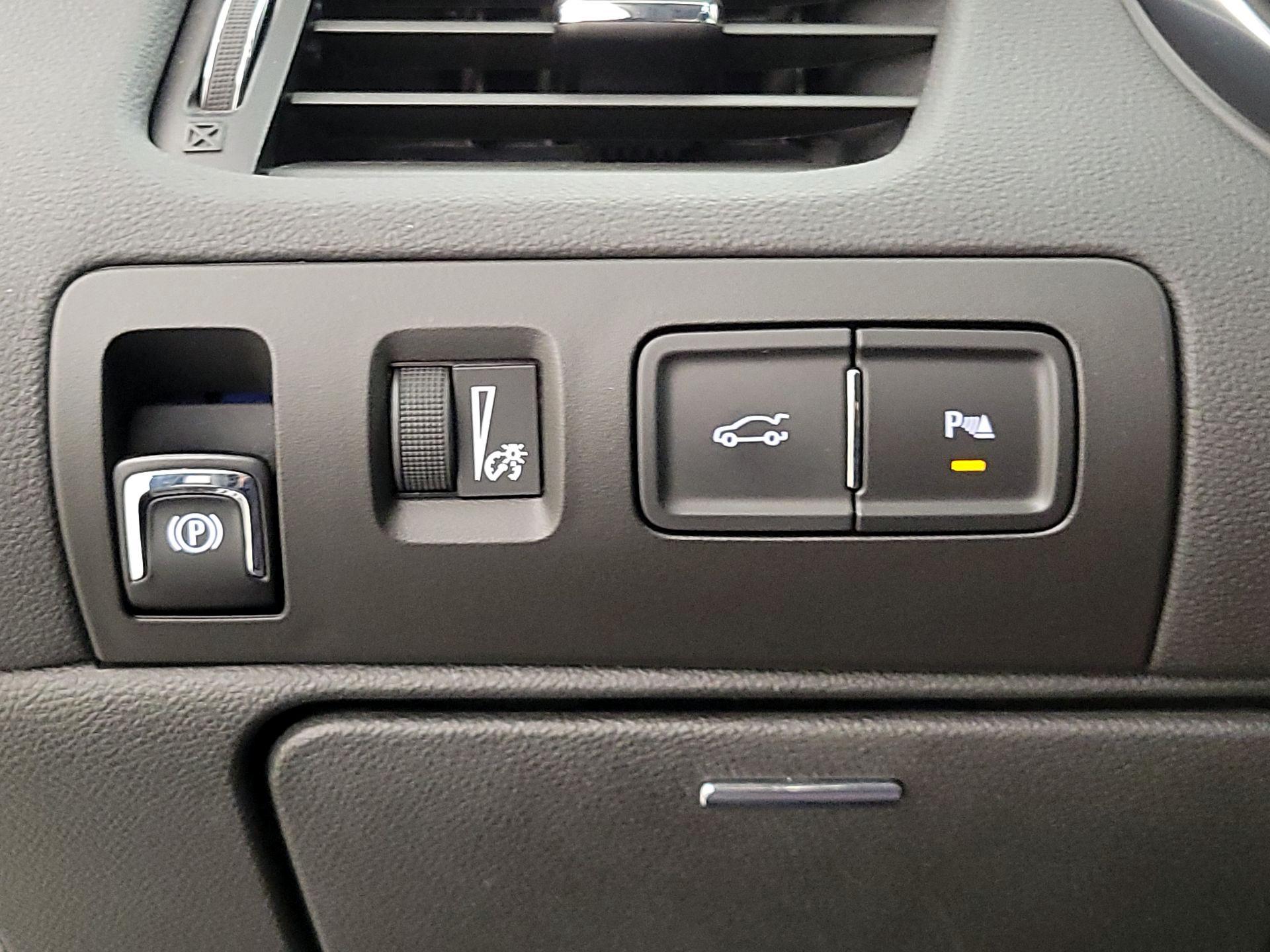 Thumbnail: 2018 Chevrolet Impala - 13