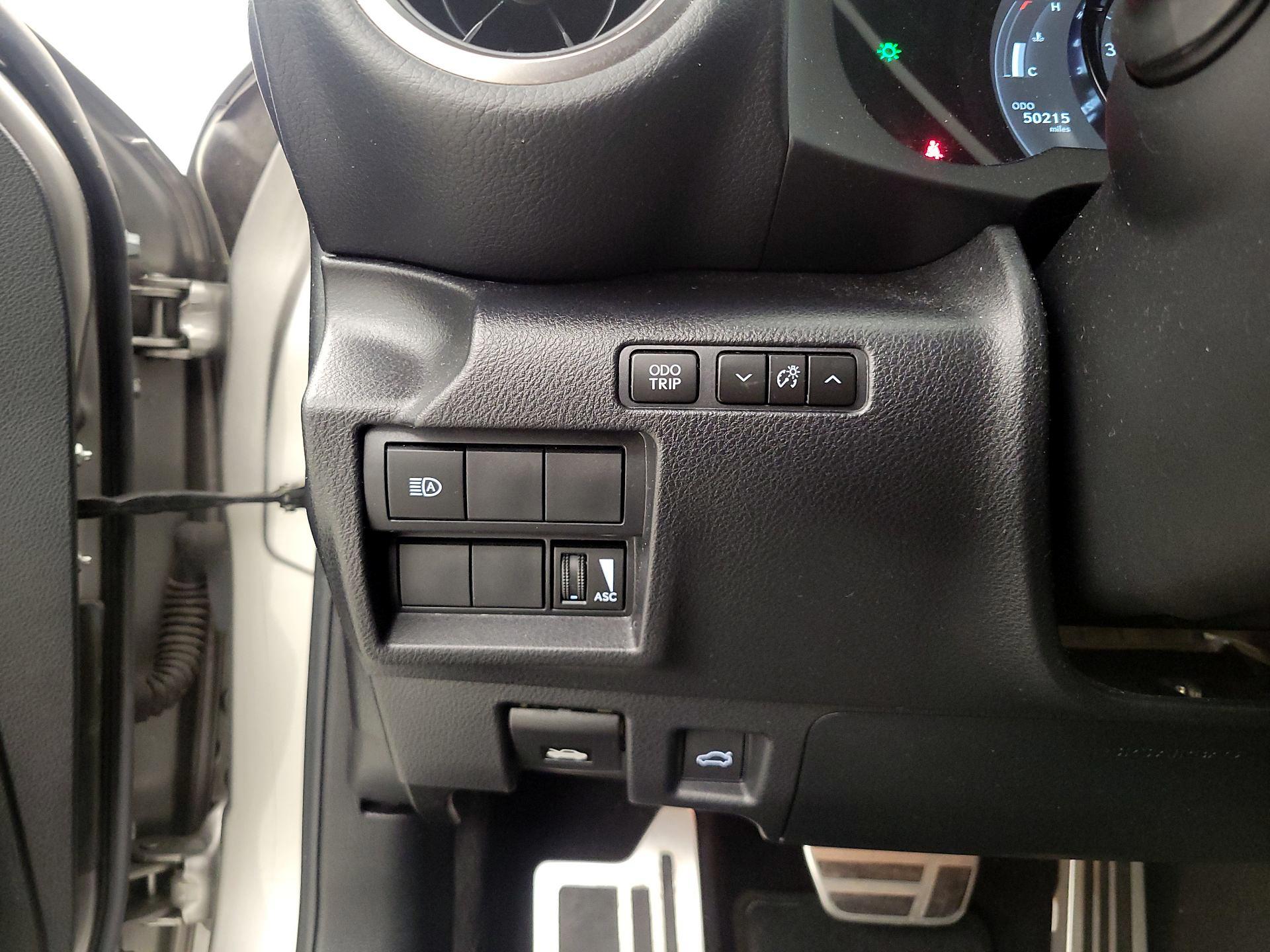 Thumbnail: 2021 Lexus IS - 13