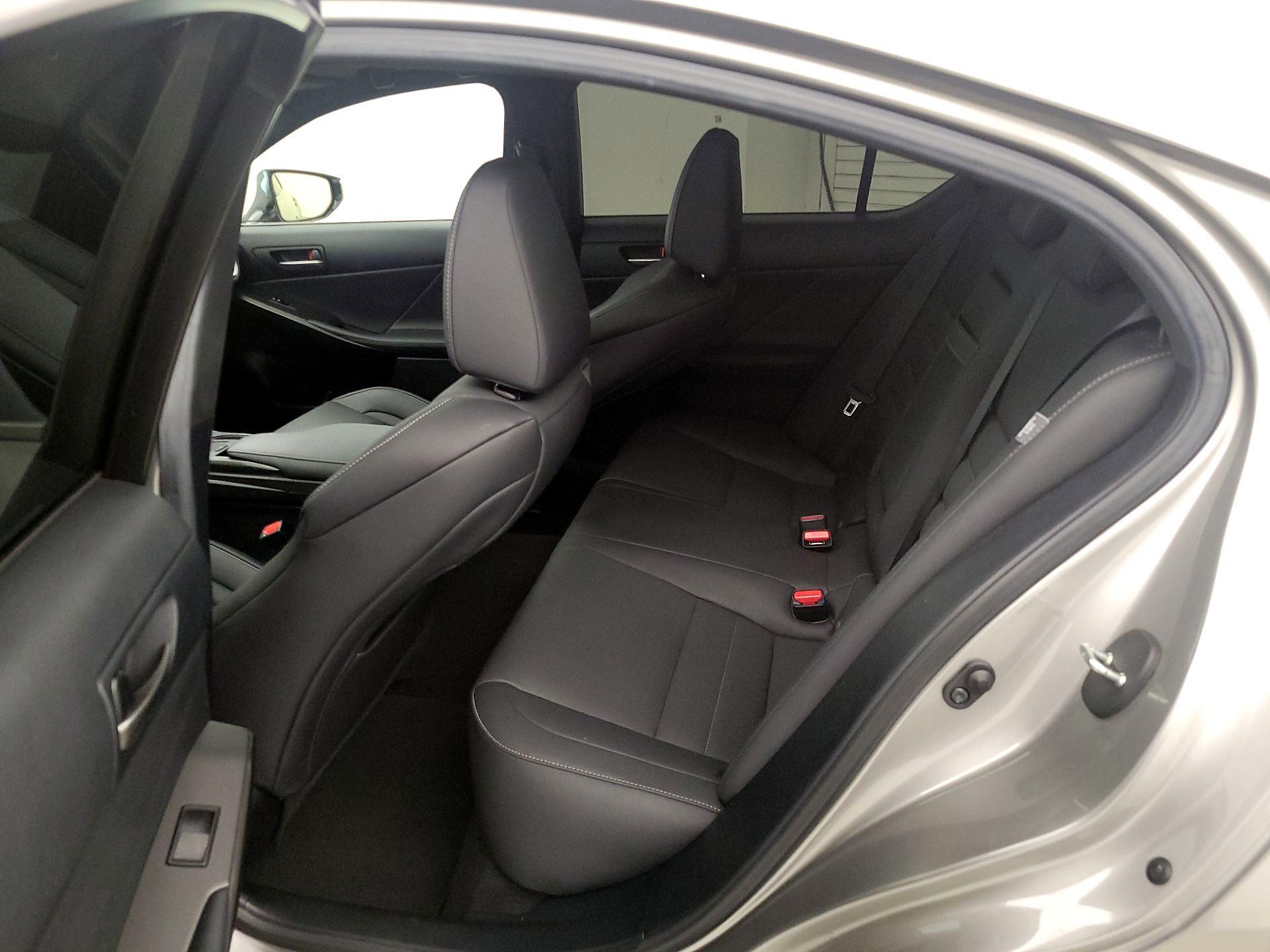 Thumbnail: 2021 Lexus IS - 20