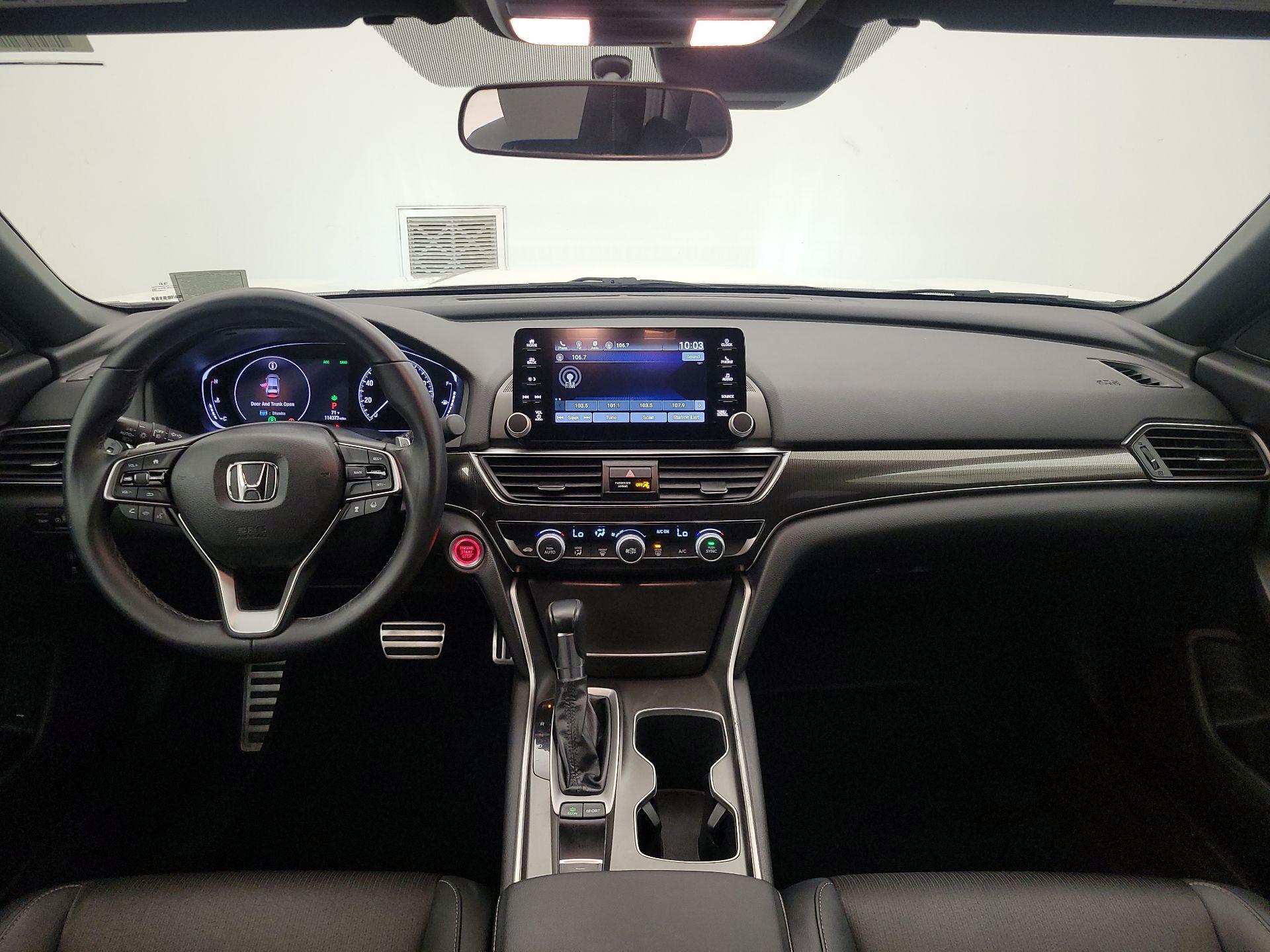 Thumbnail: 2019 Honda Accord - 9