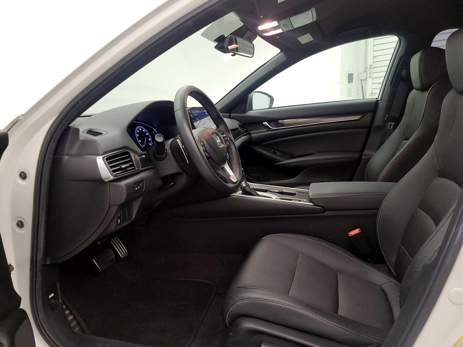 Thumbnail: 2019 Honda Accord - 11