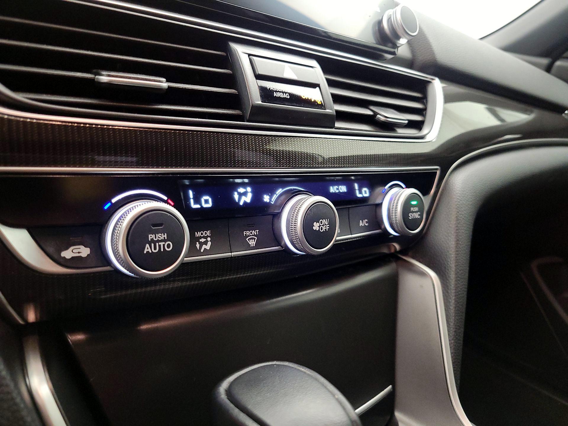 Thumbnail: 2019 Honda Accord - 16