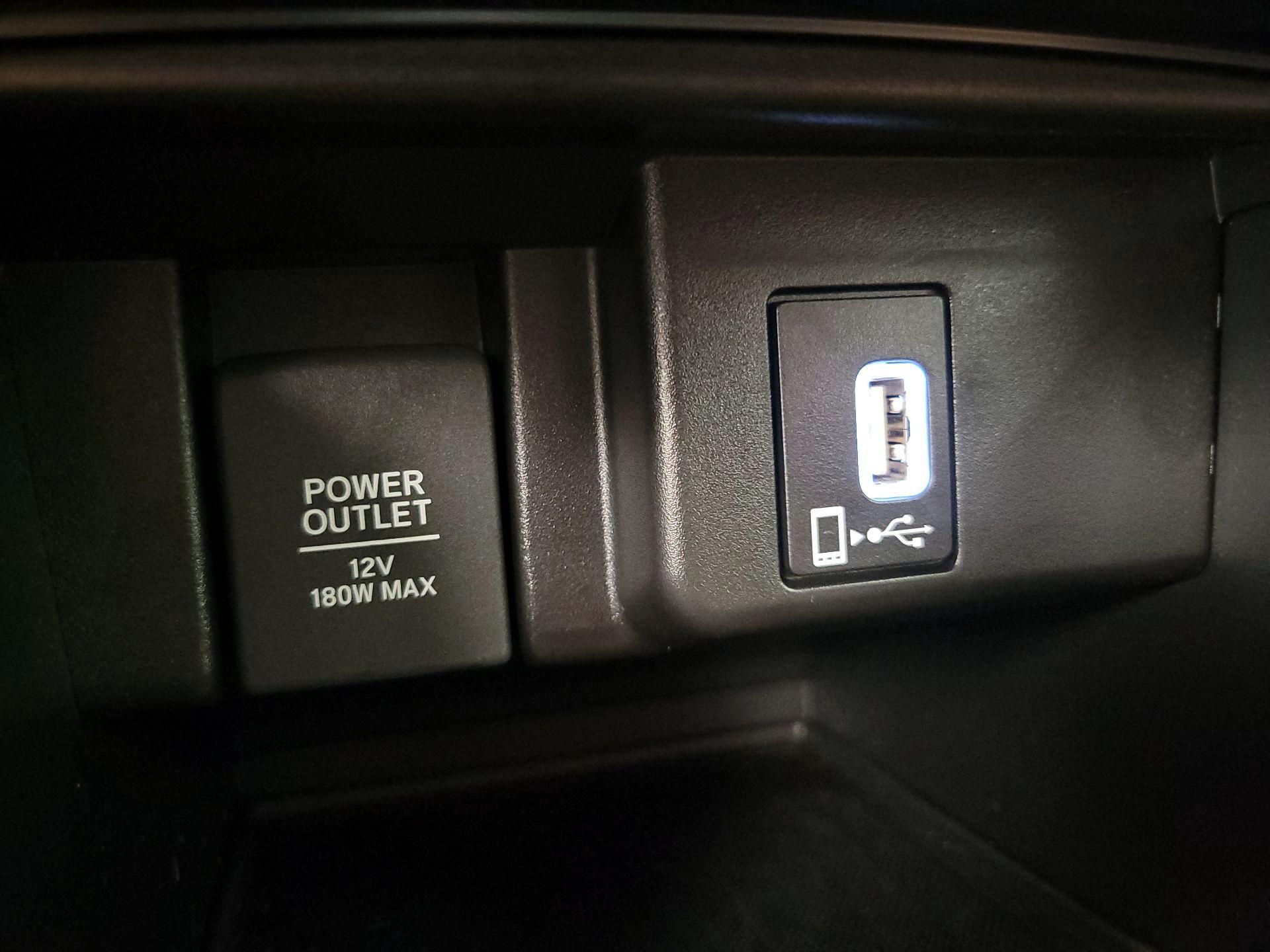 Thumbnail: 2019 Honda Accord - 18