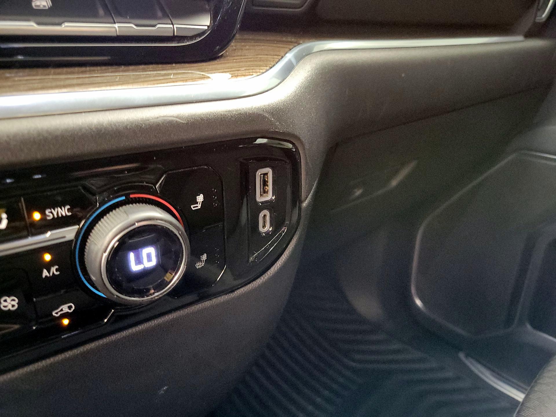 Thumbnail: 2022 Chevrolet Silverado 1500 - 18