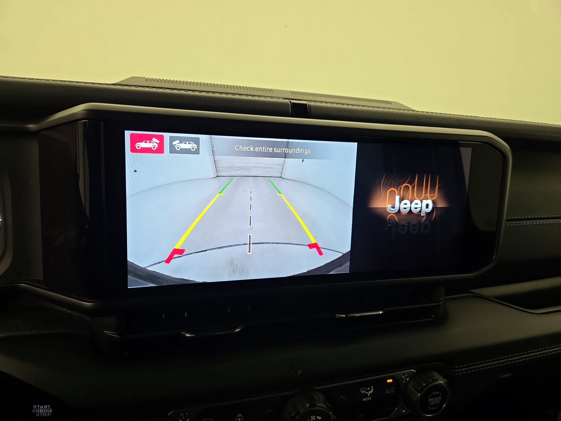 Thumbnail: 2024 Jeep Wrangler - 15