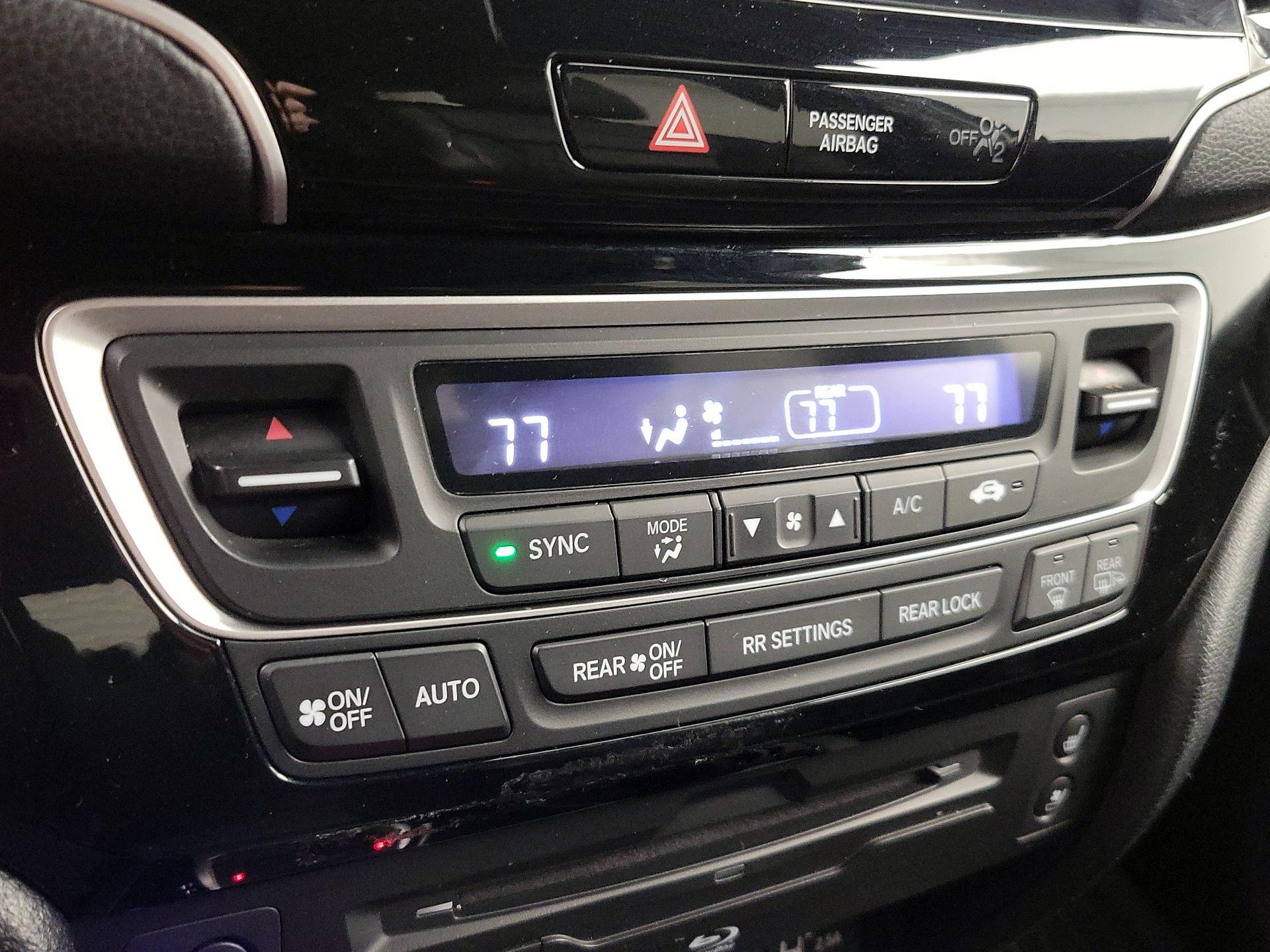 Thumbnail: 2022 Honda Pilot - 17