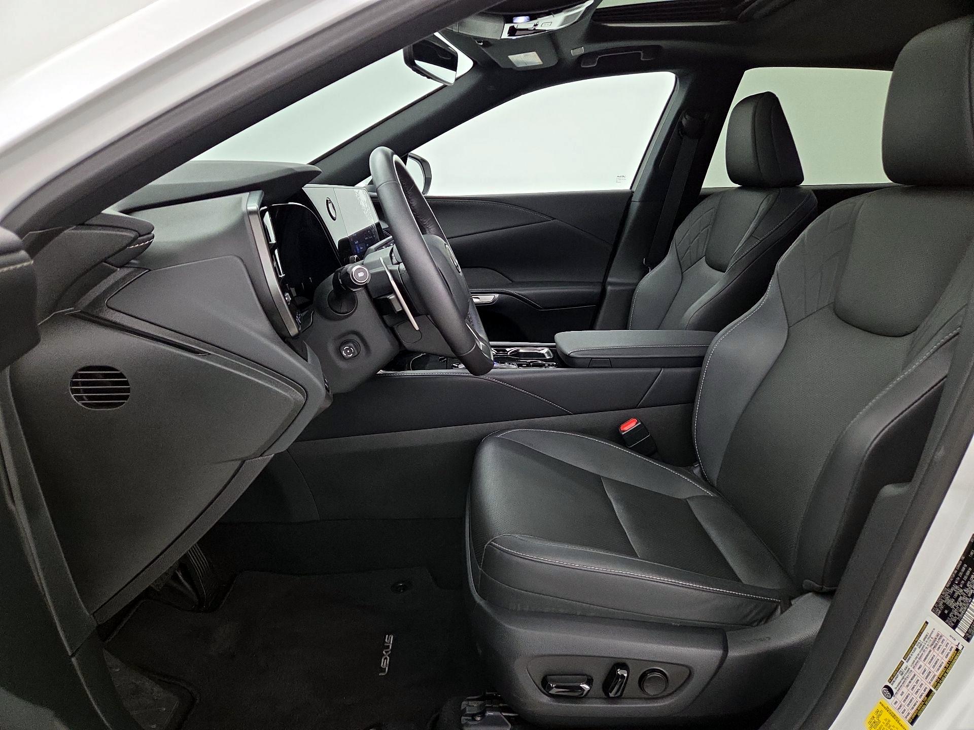 Thumbnail: 2024 Lexus RX - 11