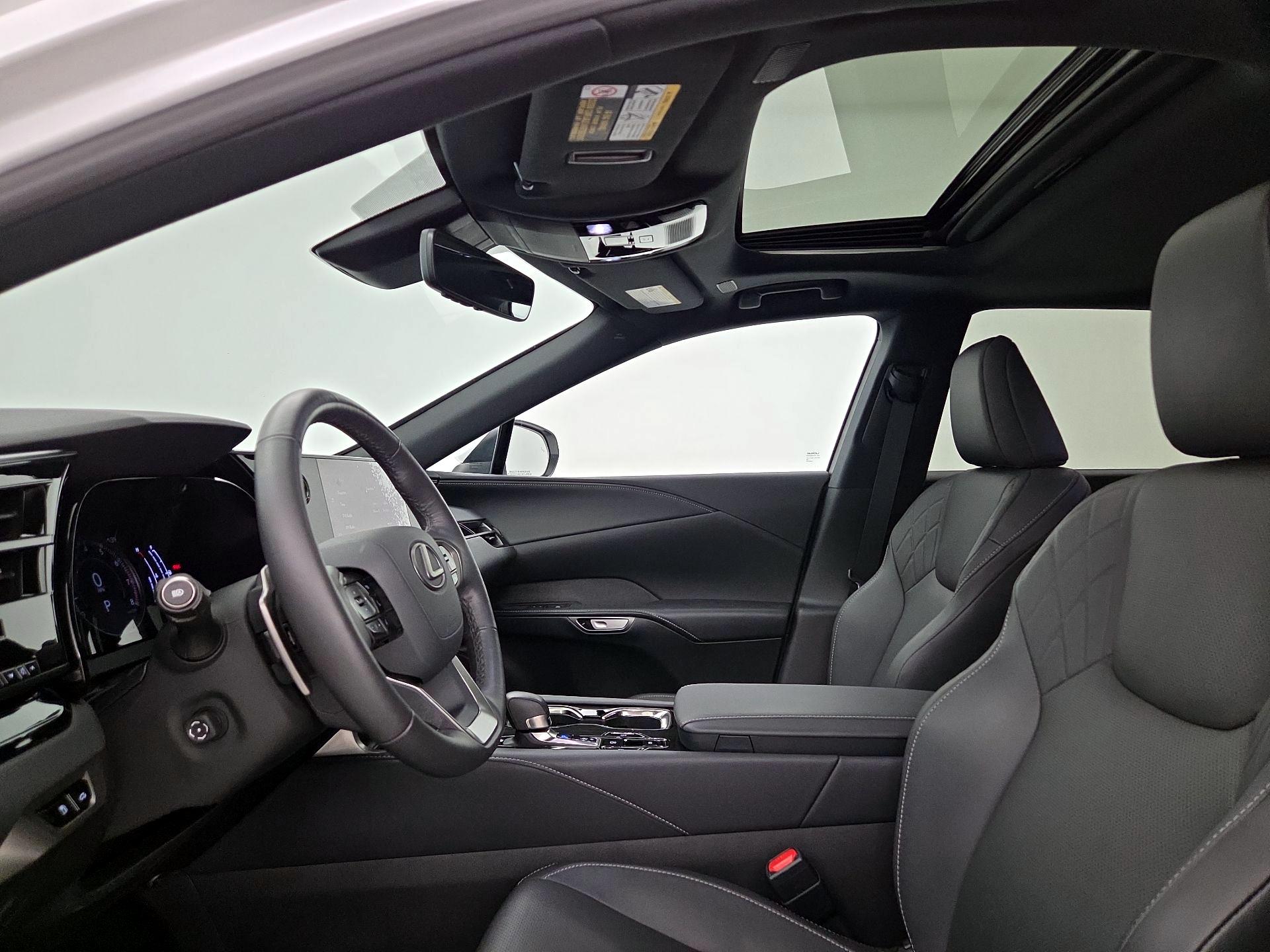 Thumbnail: 2024 Lexus RX - 19