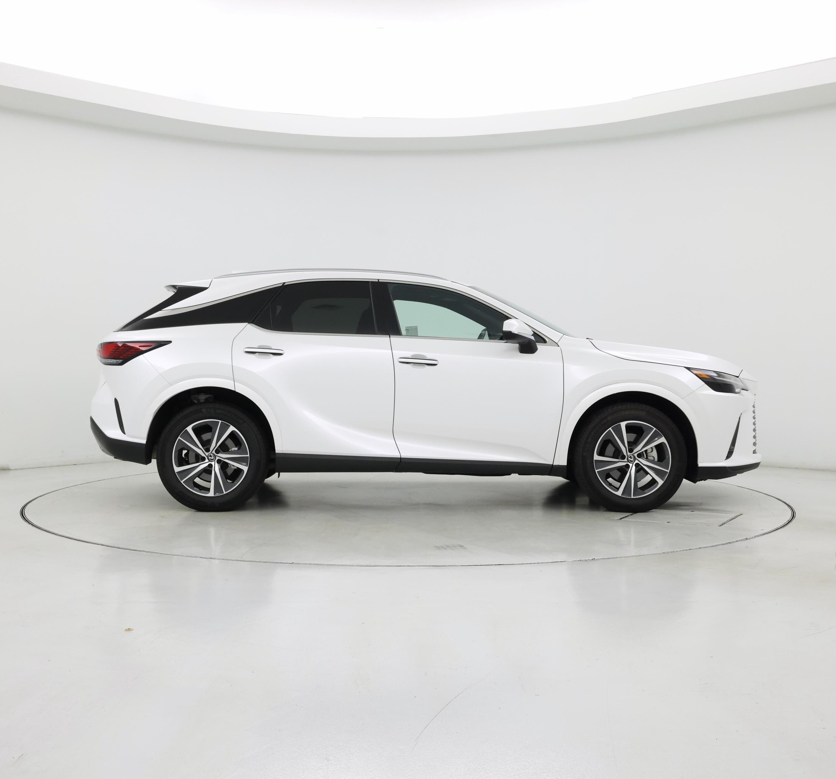 Thumbnail: 2024 Lexus RX - 7