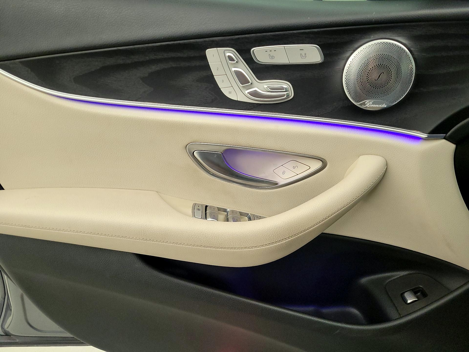 Thumbnail: 2017 Mercedes-Benz E-Class - 12