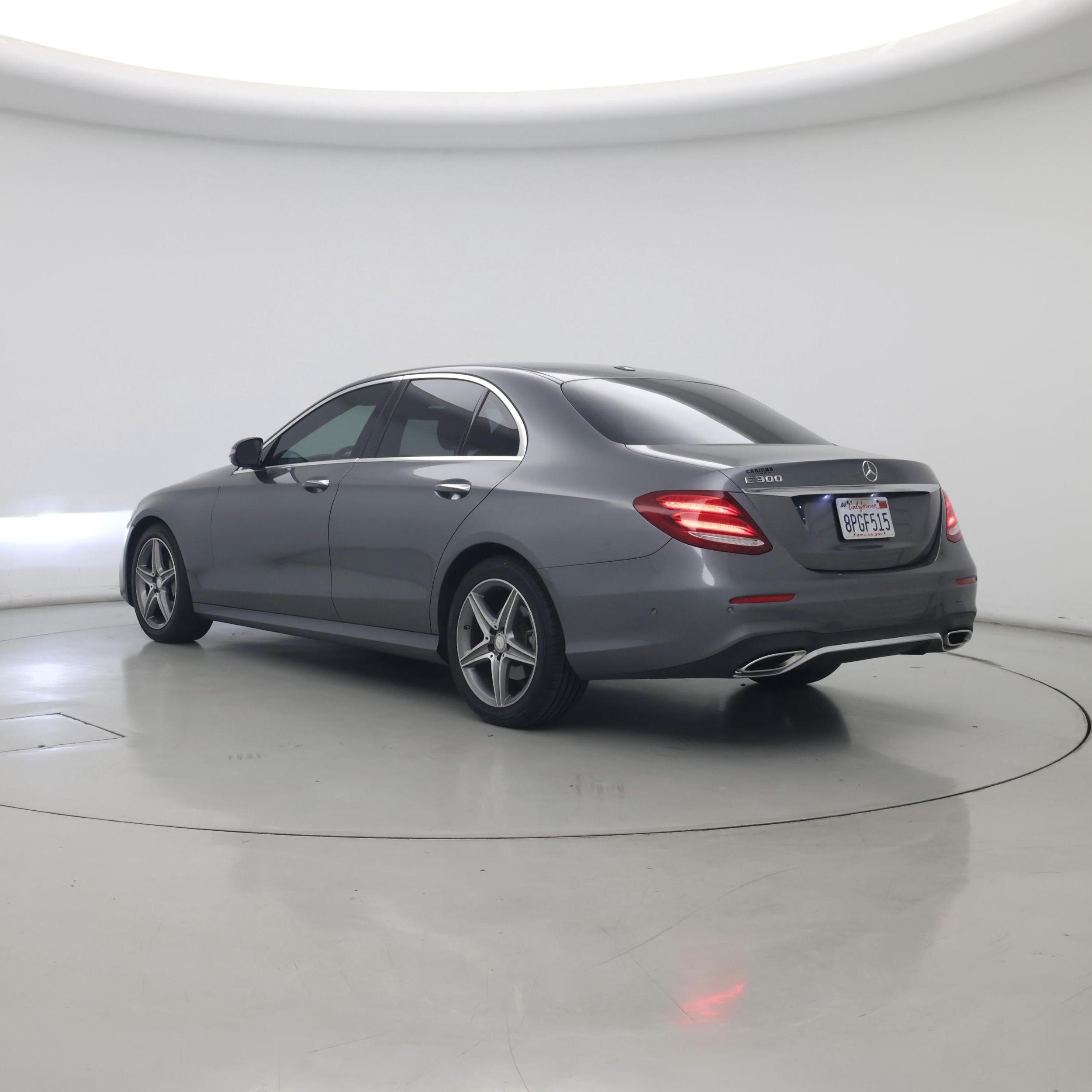 Thumbnail: 2017 Mercedes-Benz E-Class - 2