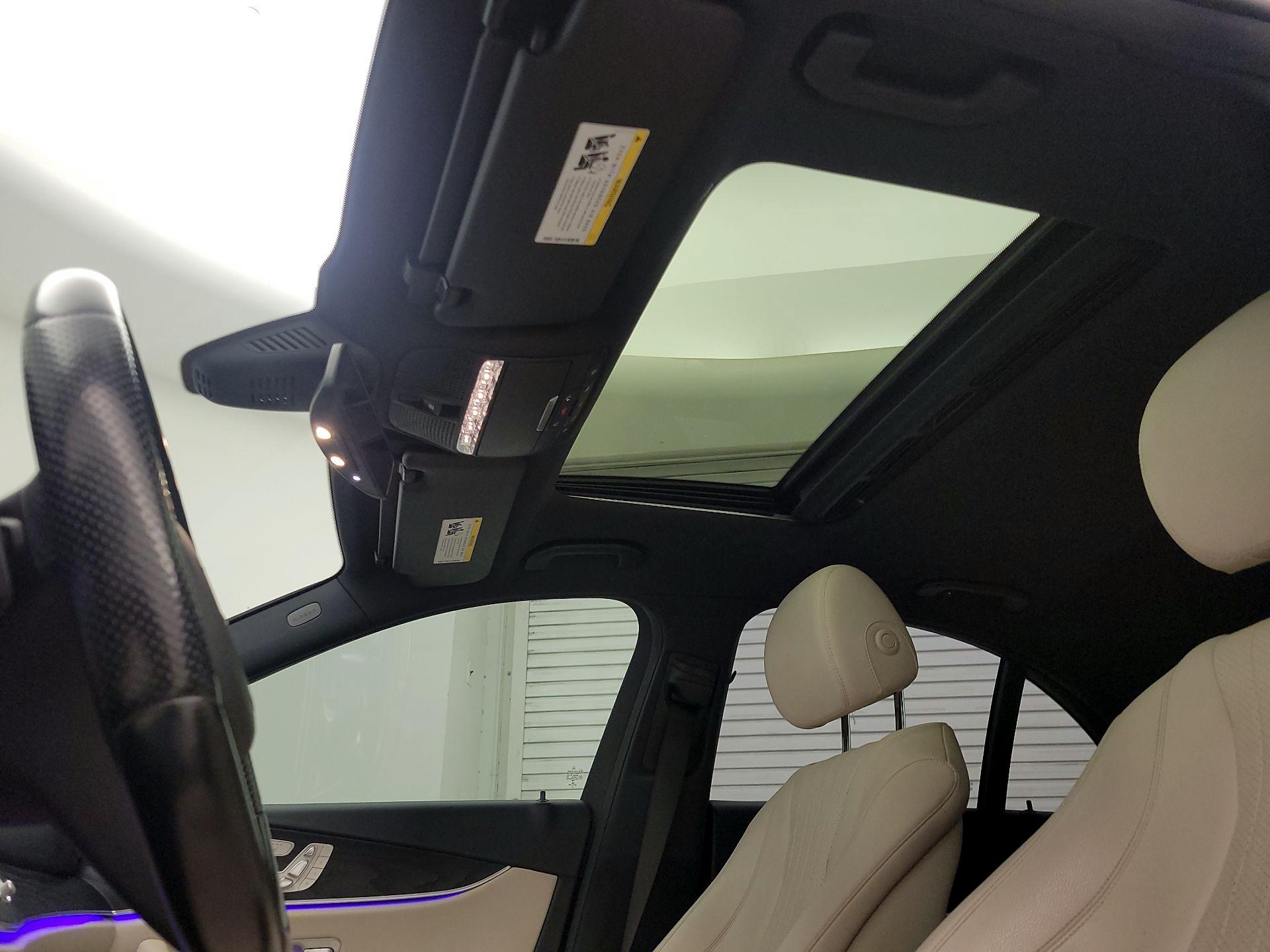 Thumbnail: 2017 Mercedes-Benz E-Class - 20