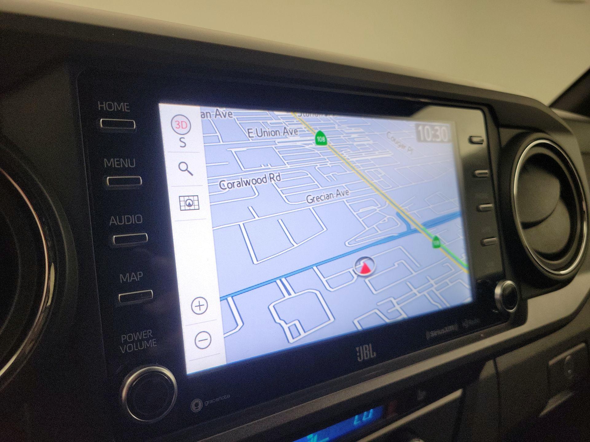 Thumbnail: 2021 Toyota Tacoma - 14