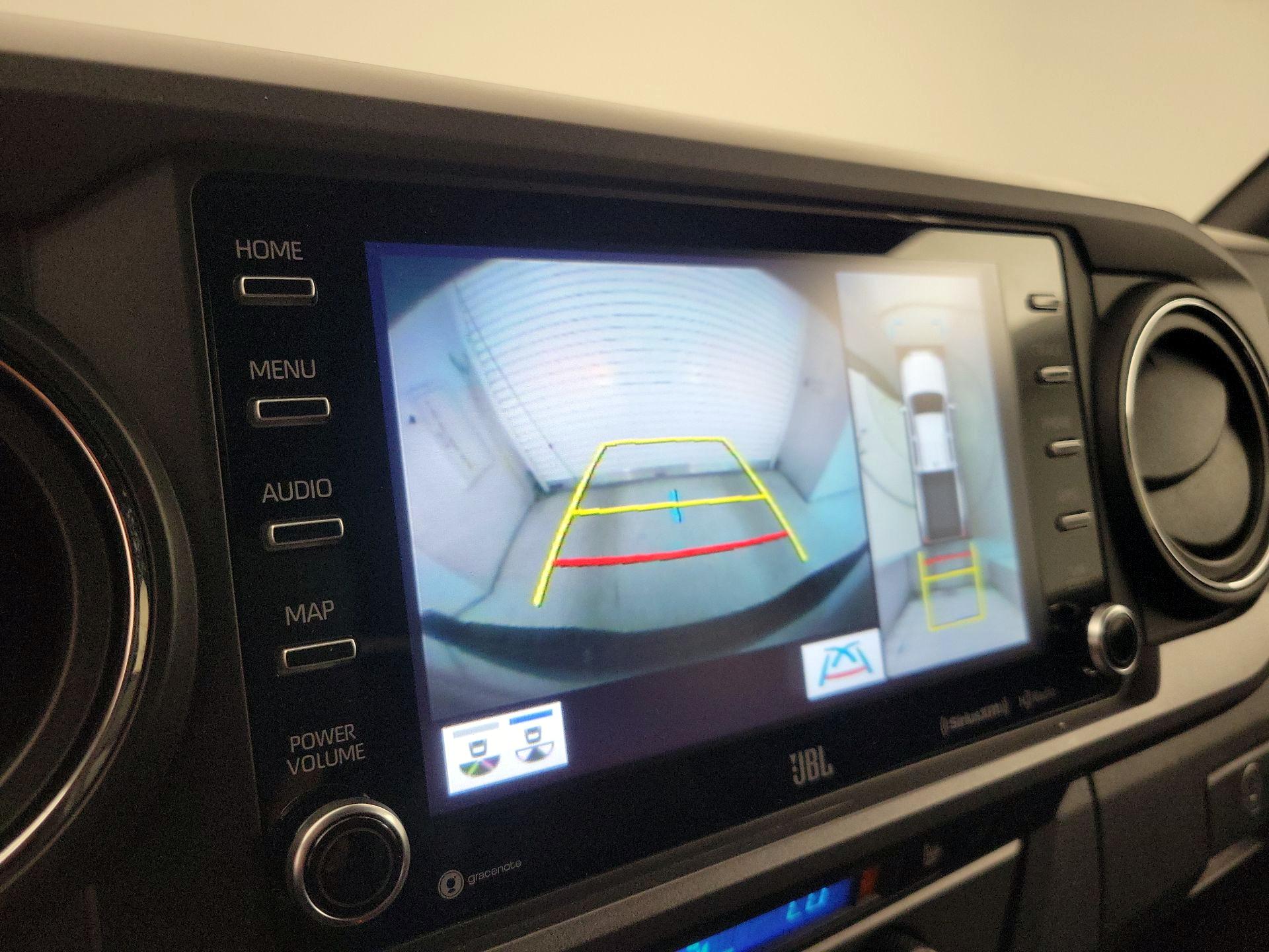 Thumbnail: 2021 Toyota Tacoma - 15