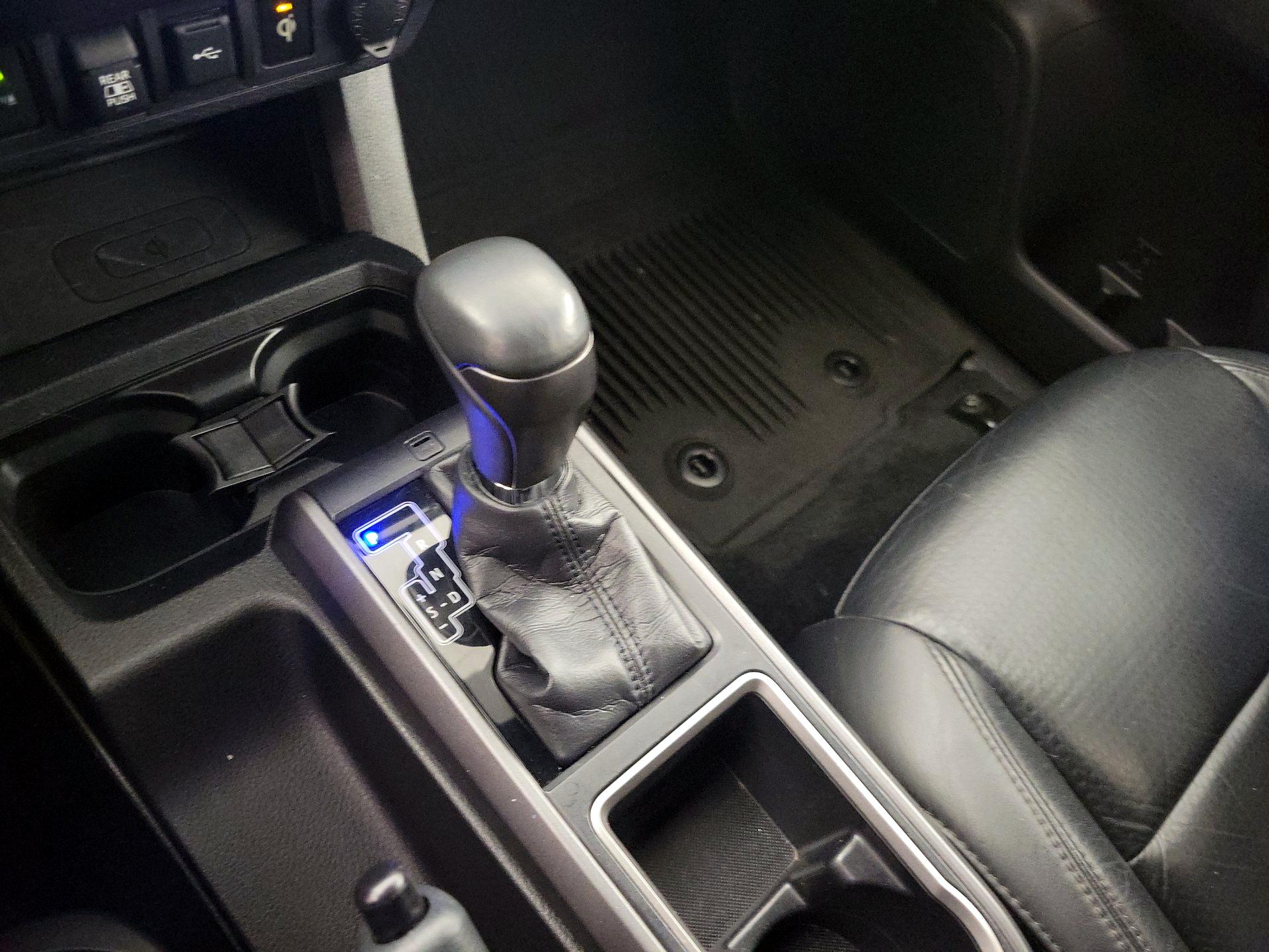 Thumbnail: 2021 Toyota Tacoma - 18