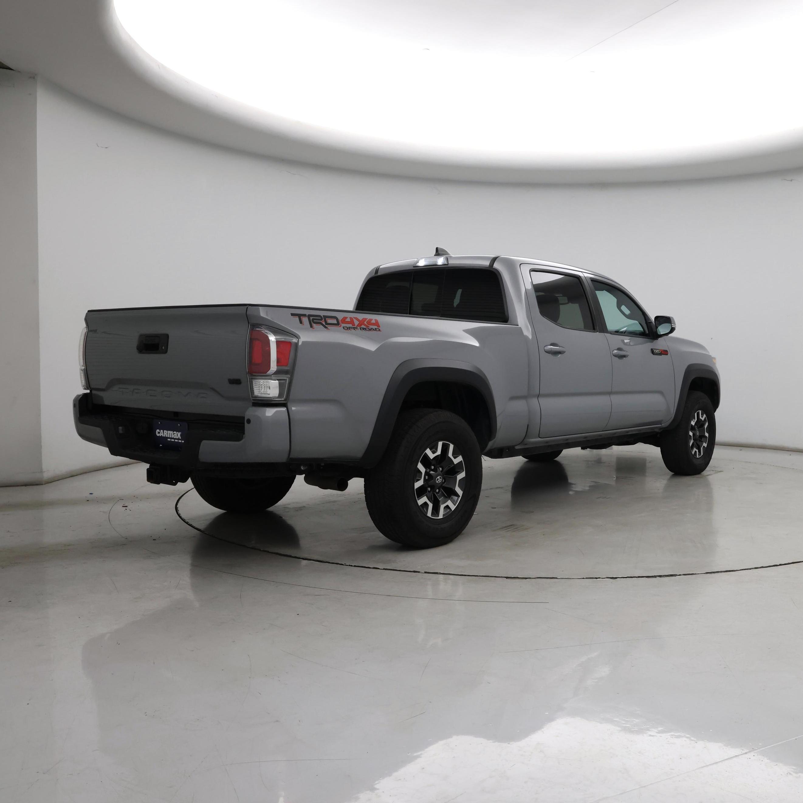 Thumbnail: 2021 Toyota Tacoma - 8