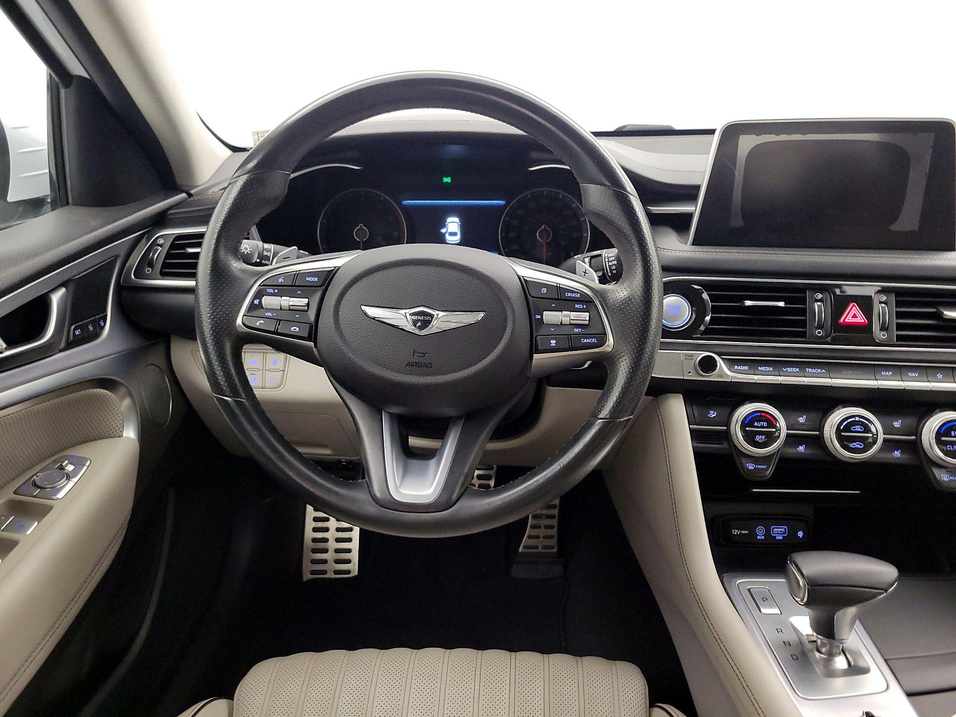 Thumbnail: 2019 Genesis G70 - 10