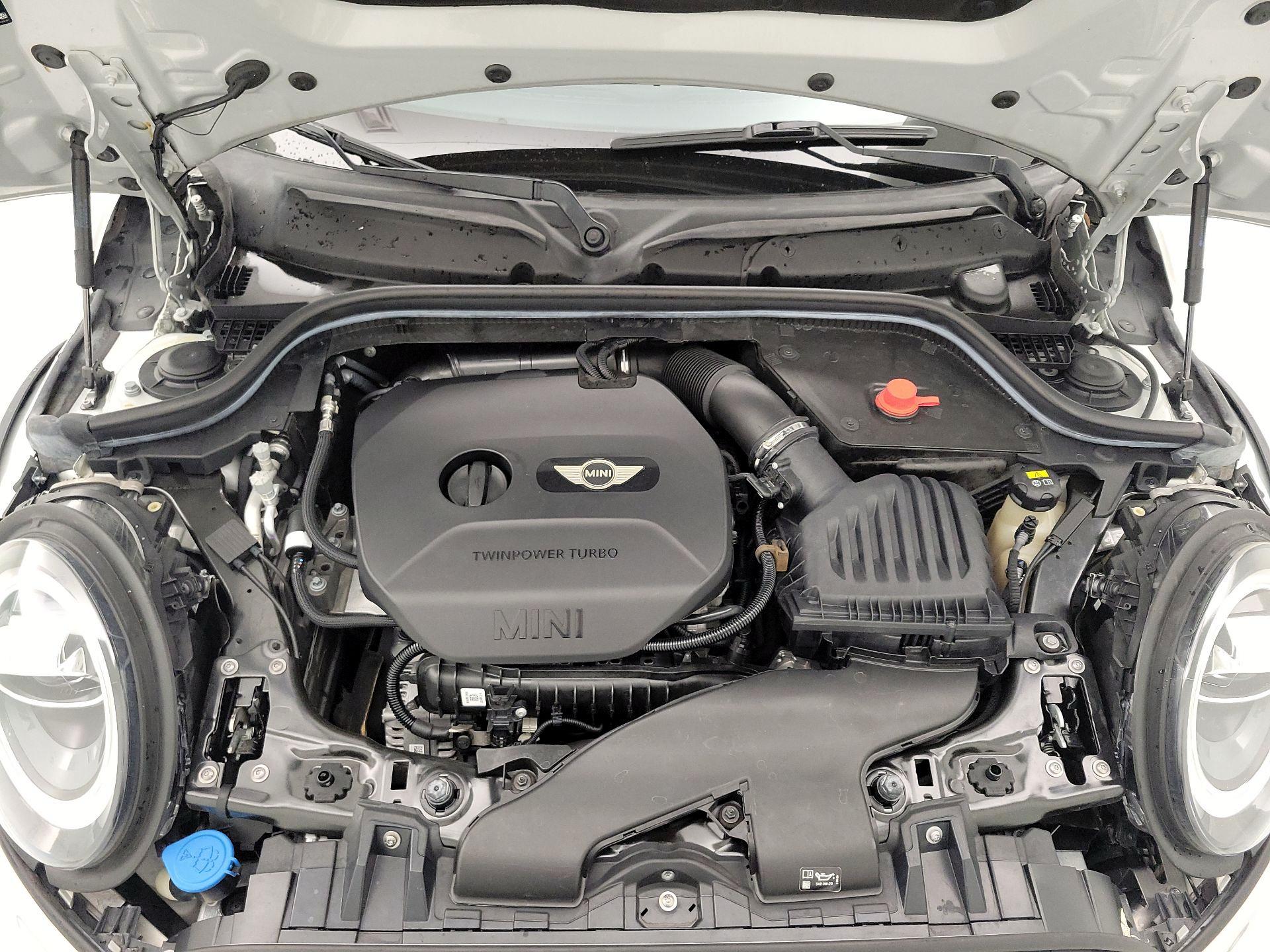 Thumbnail: 2019 MINI Cooper Hardtop - 20