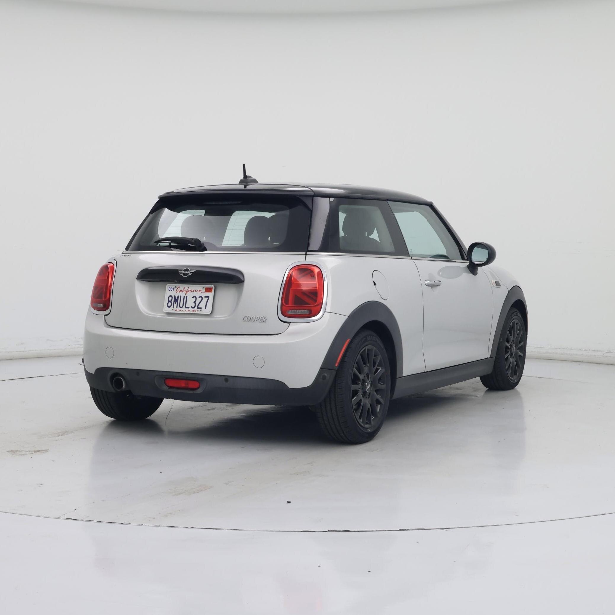 Thumbnail: 2019 MINI Cooper Hardtop - 8