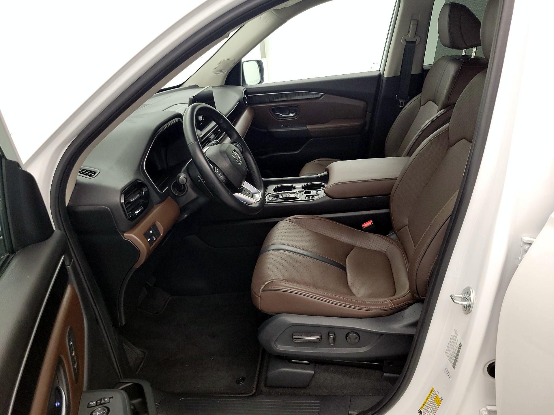 Thumbnail: 2023 Honda Pilot - 11