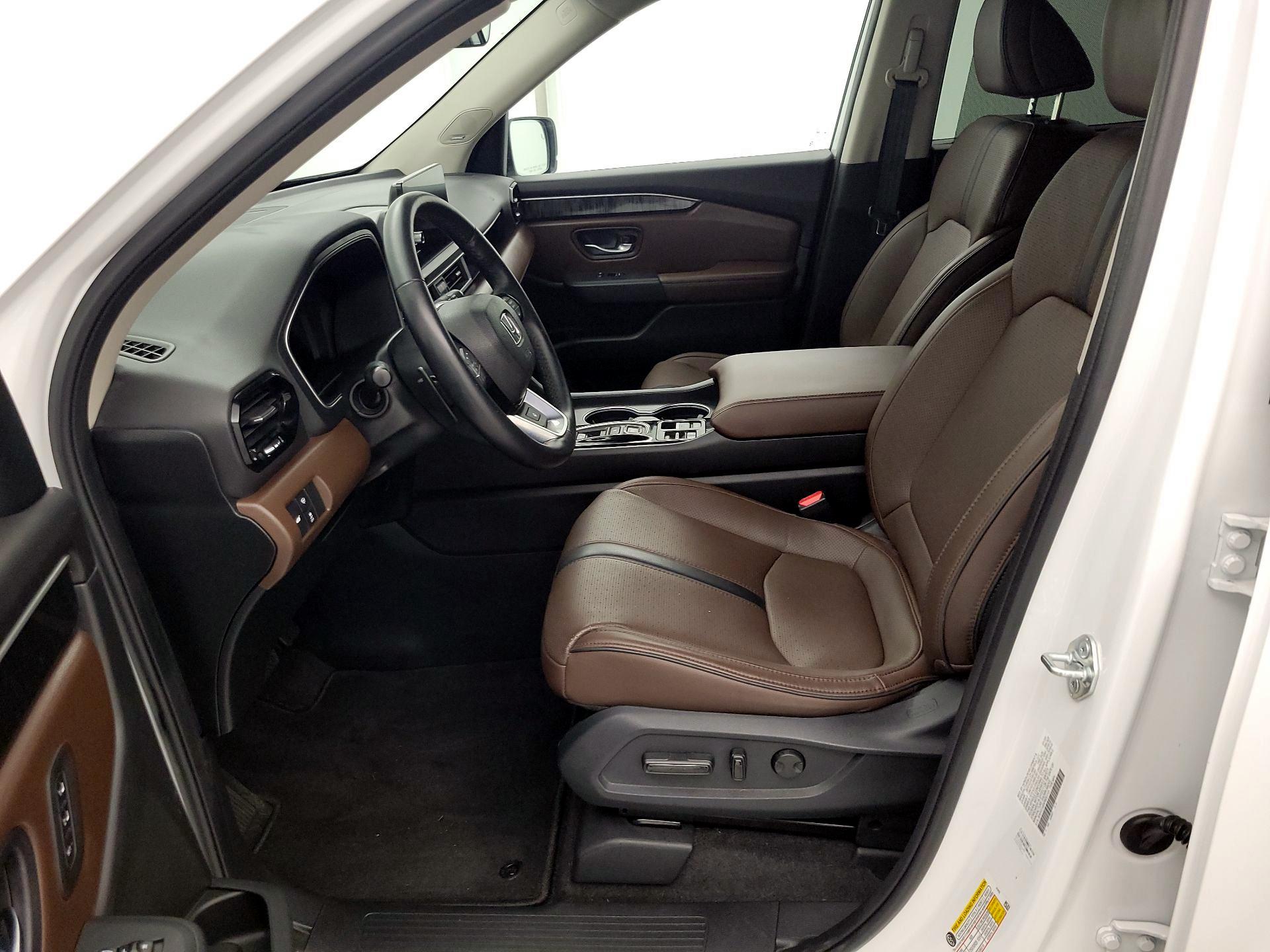 Thumbnail: 2023 Honda Pilot - 19