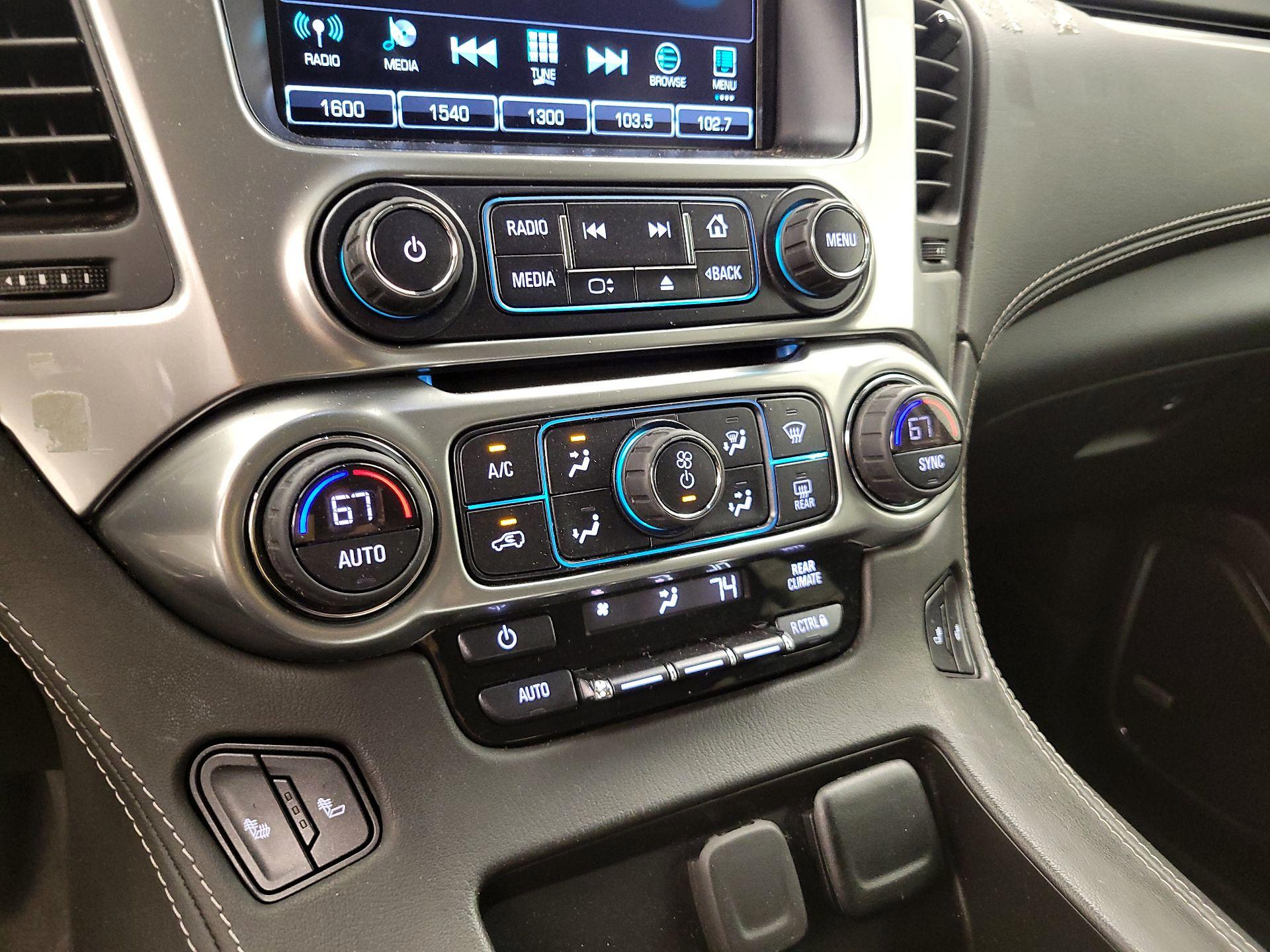 Thumbnail: 2020 Chevrolet Tahoe - 16