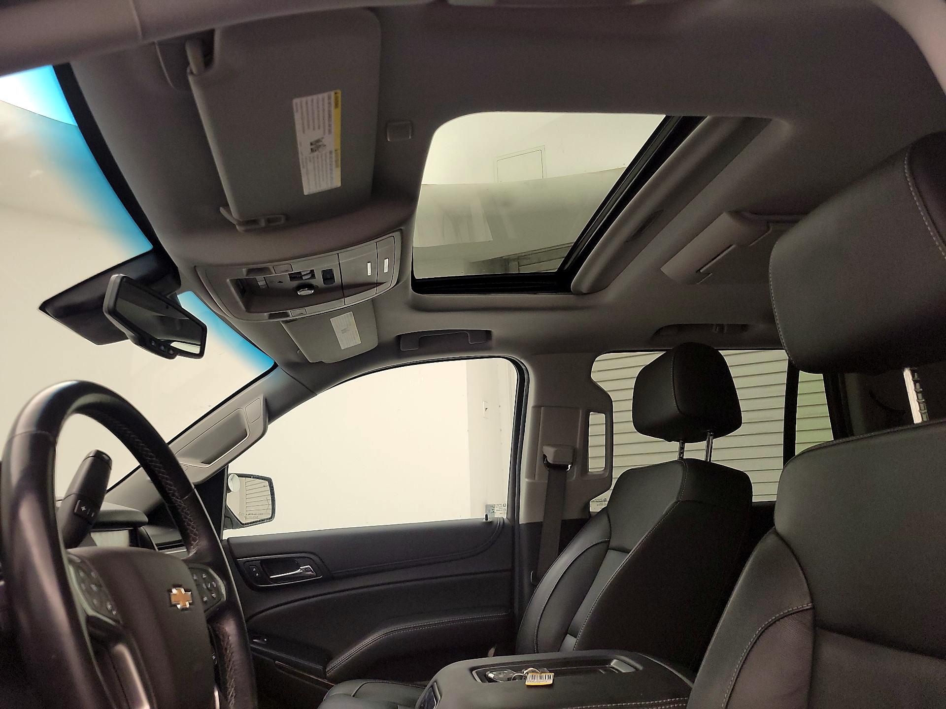 Thumbnail: 2020 Chevrolet Tahoe - 19