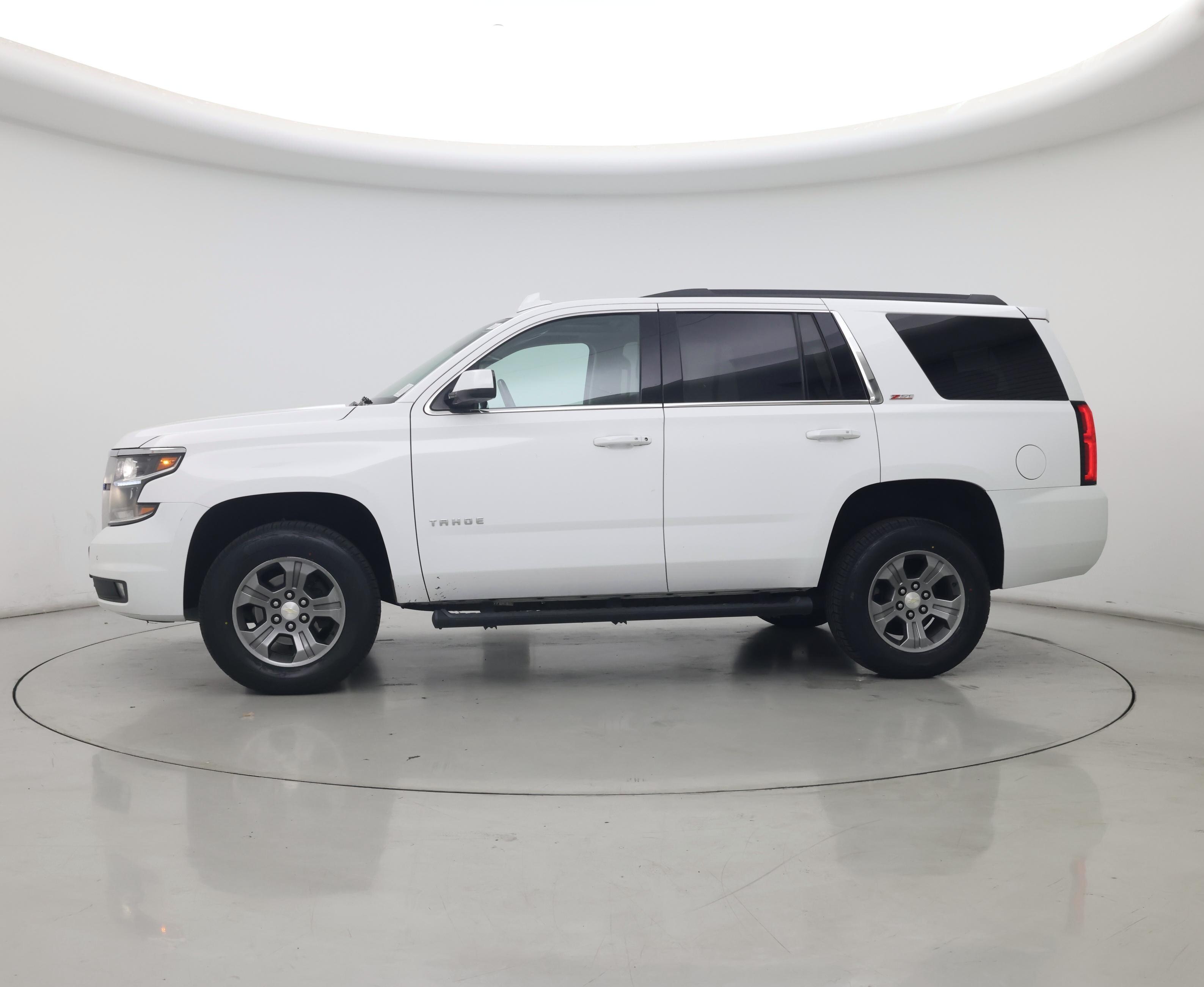 Thumbnail: 2020 Chevrolet Tahoe - 3