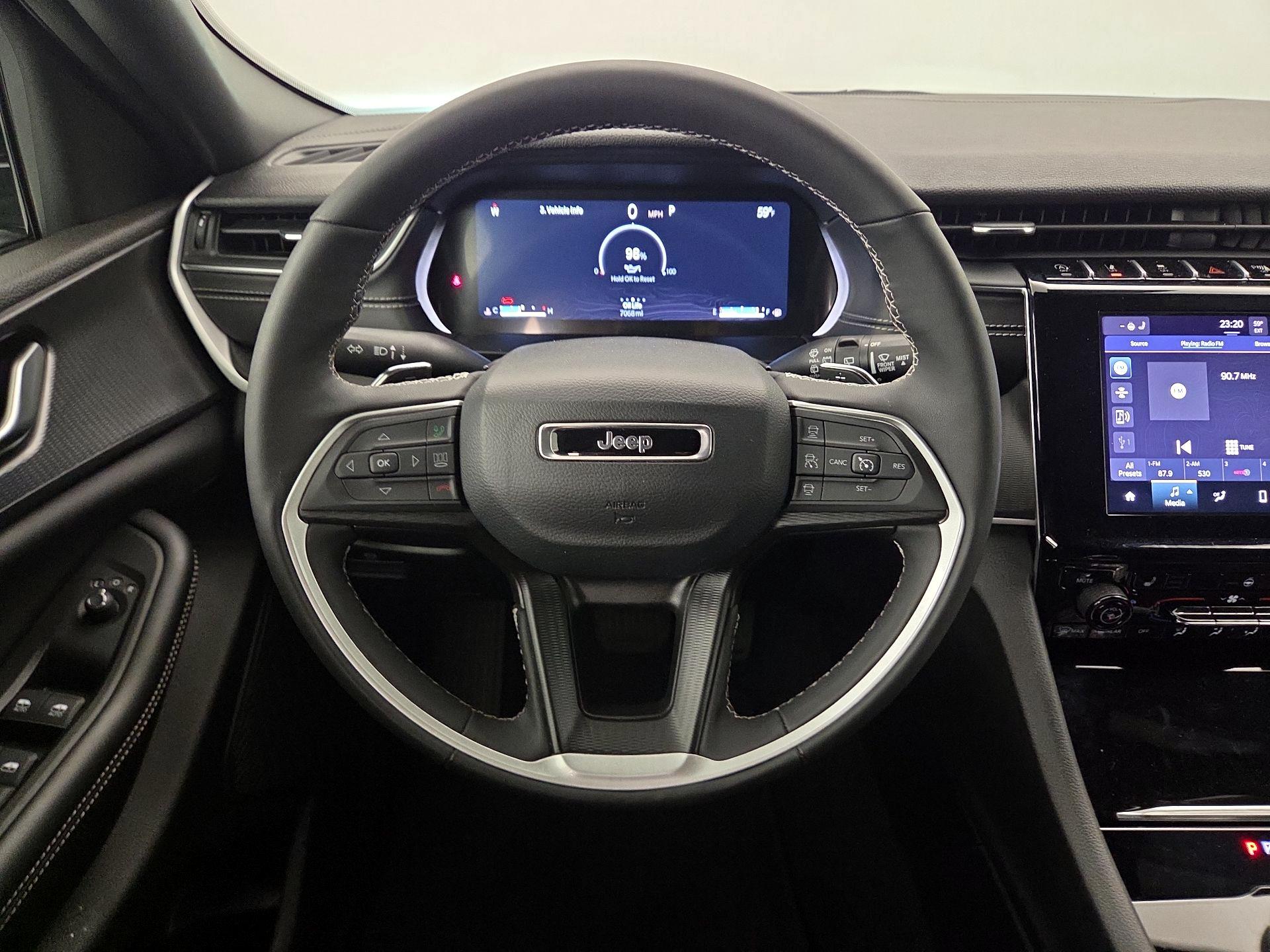 Thumbnail: 2024 Jeep Grand Cherokee - 10