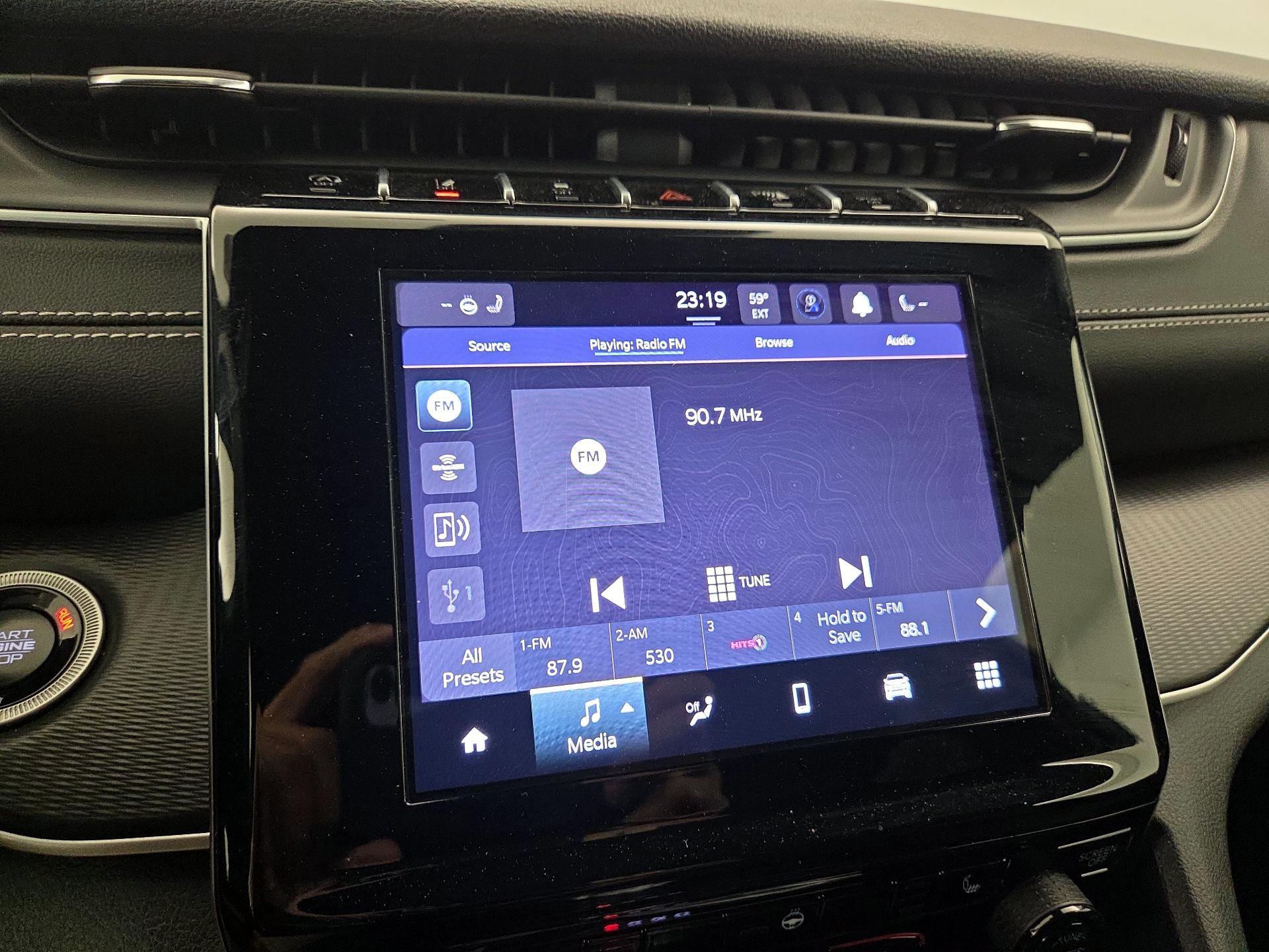 Thumbnail: 2024 Jeep Grand Cherokee - 15