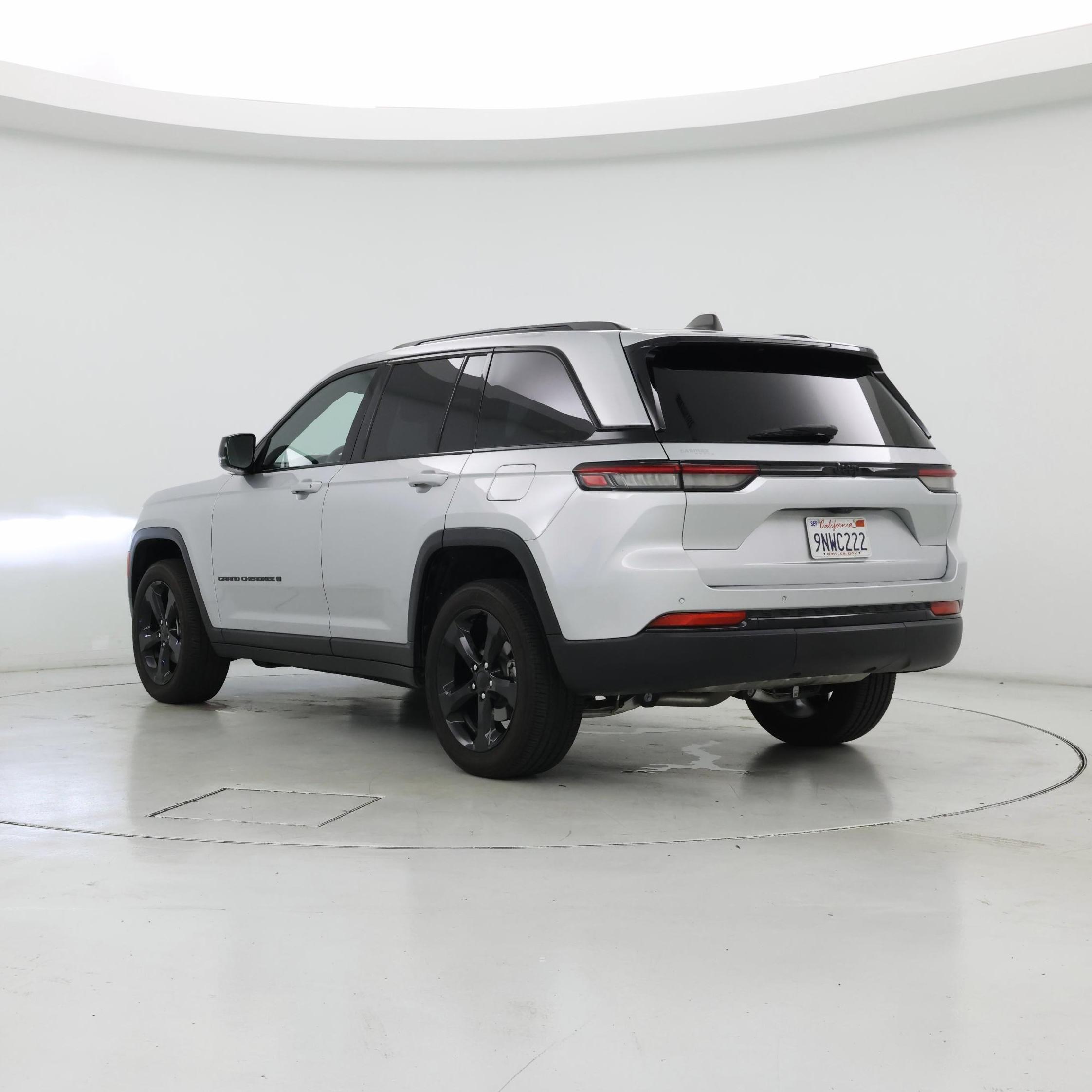 Thumbnail: 2024 Jeep Grand Cherokee - 2