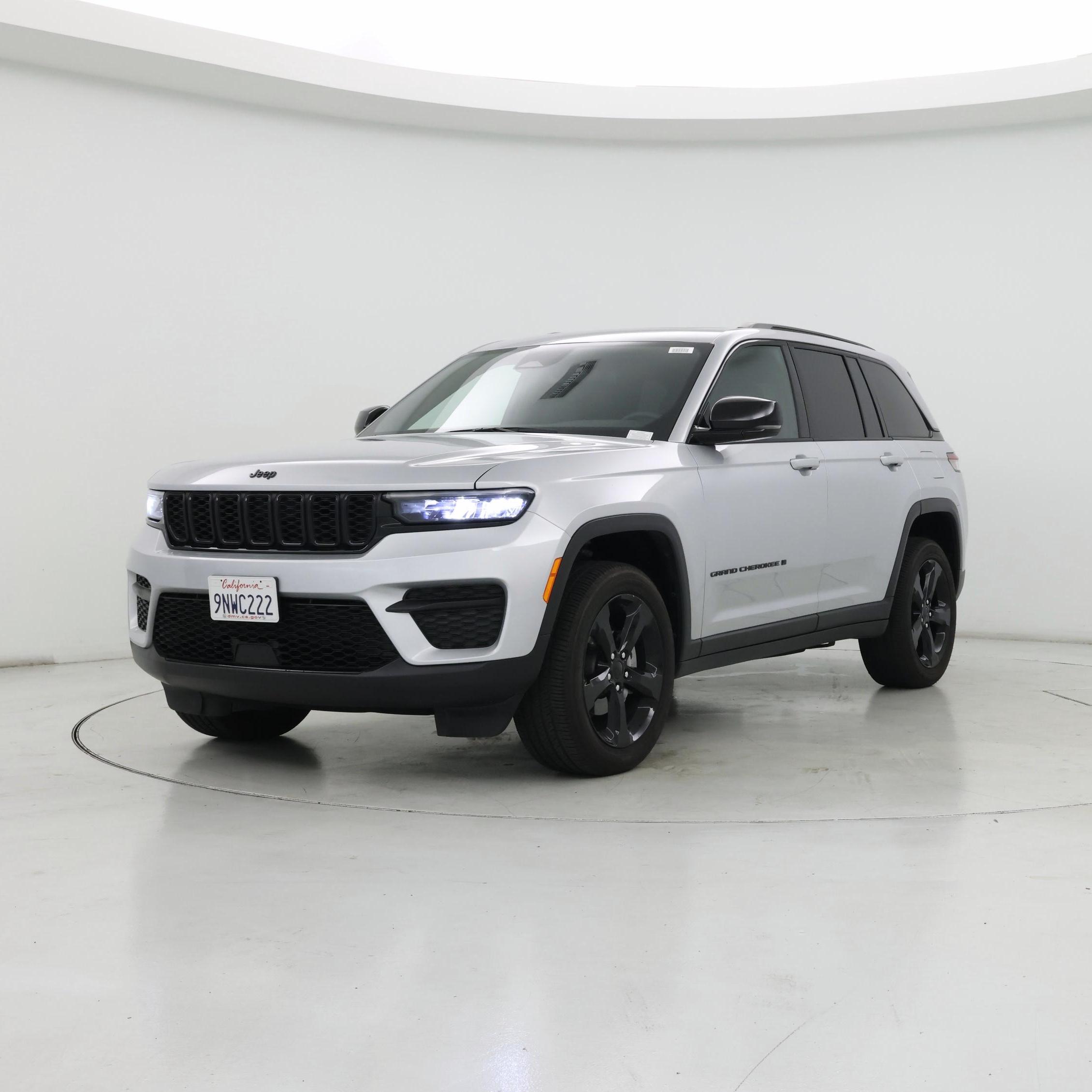 Thumbnail: 2024 Jeep Grand Cherokee - 4