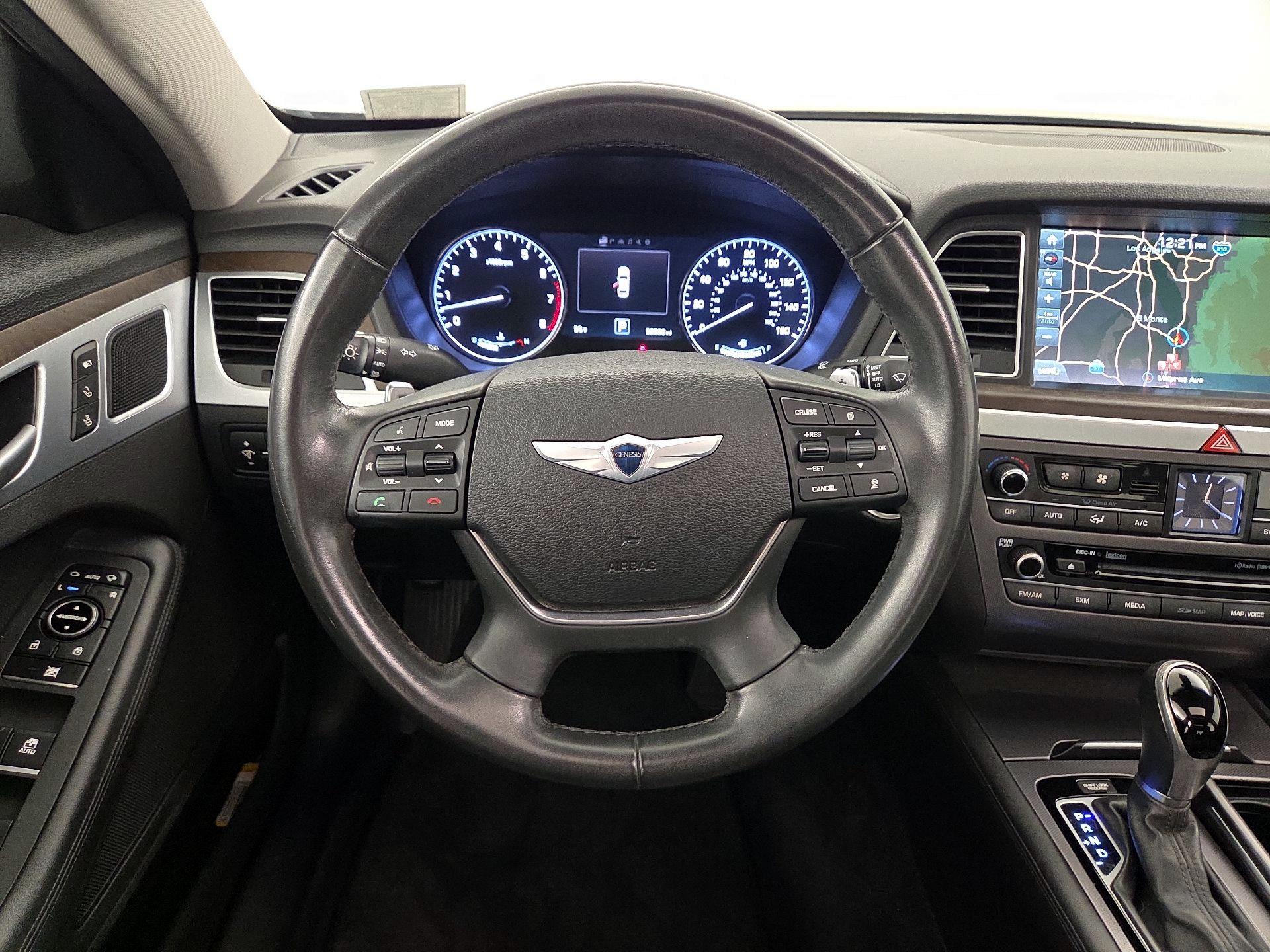 Thumbnail: 2015 Hyundai Genesis - 10