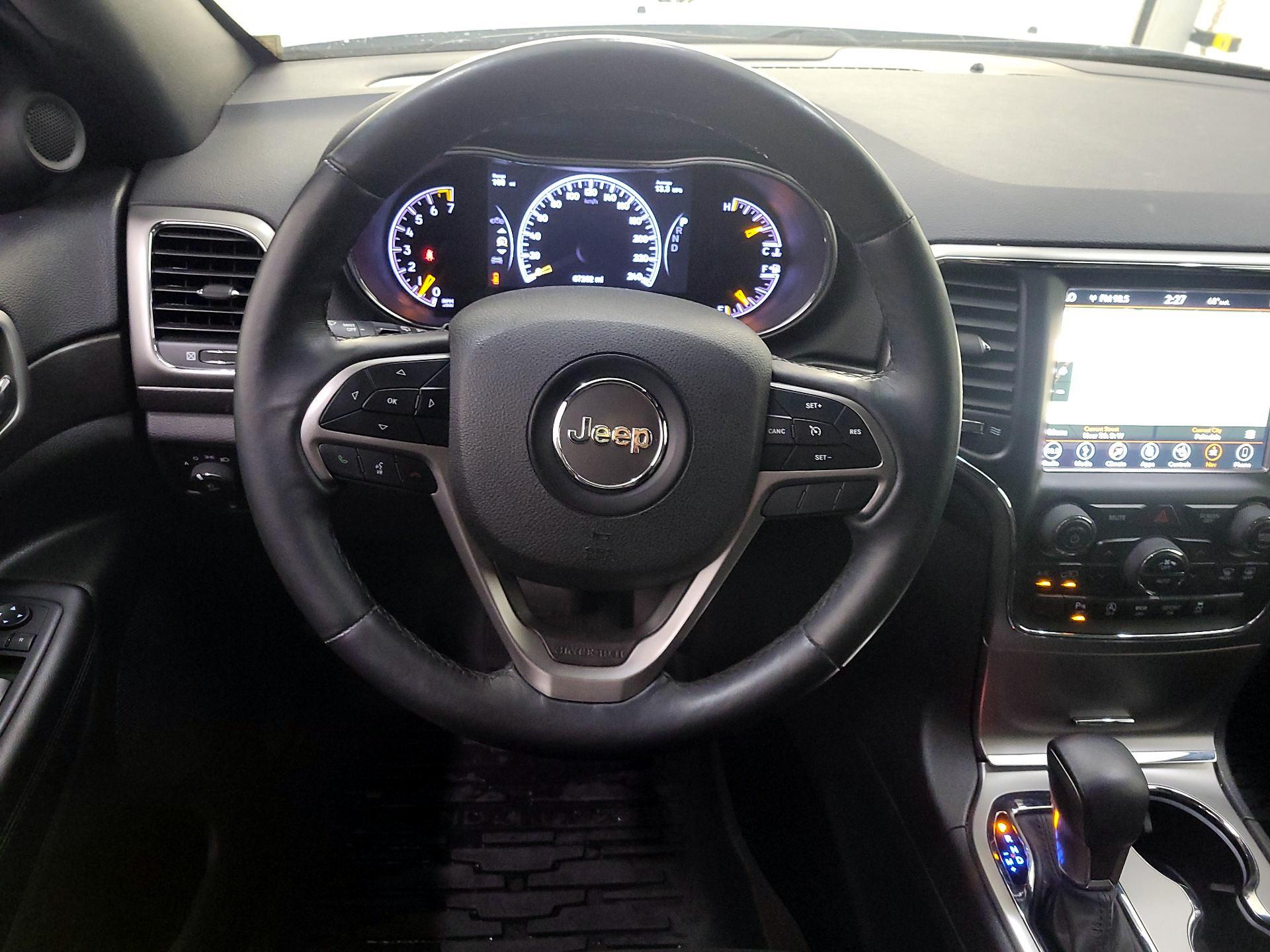 Thumbnail: 2018 Jeep Grand Cherokee - 10